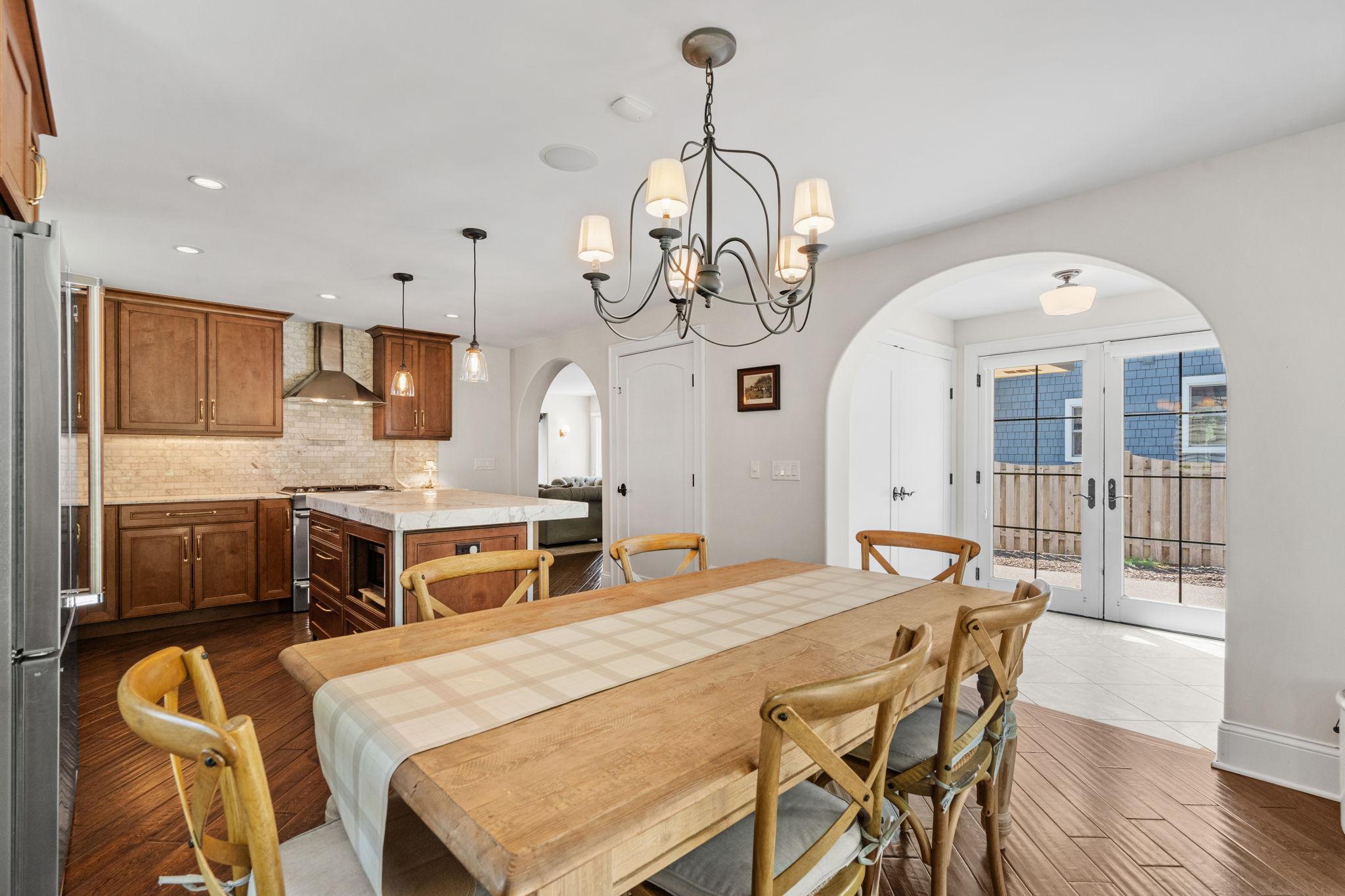 219 Chicago Avenue N Property Photo 25