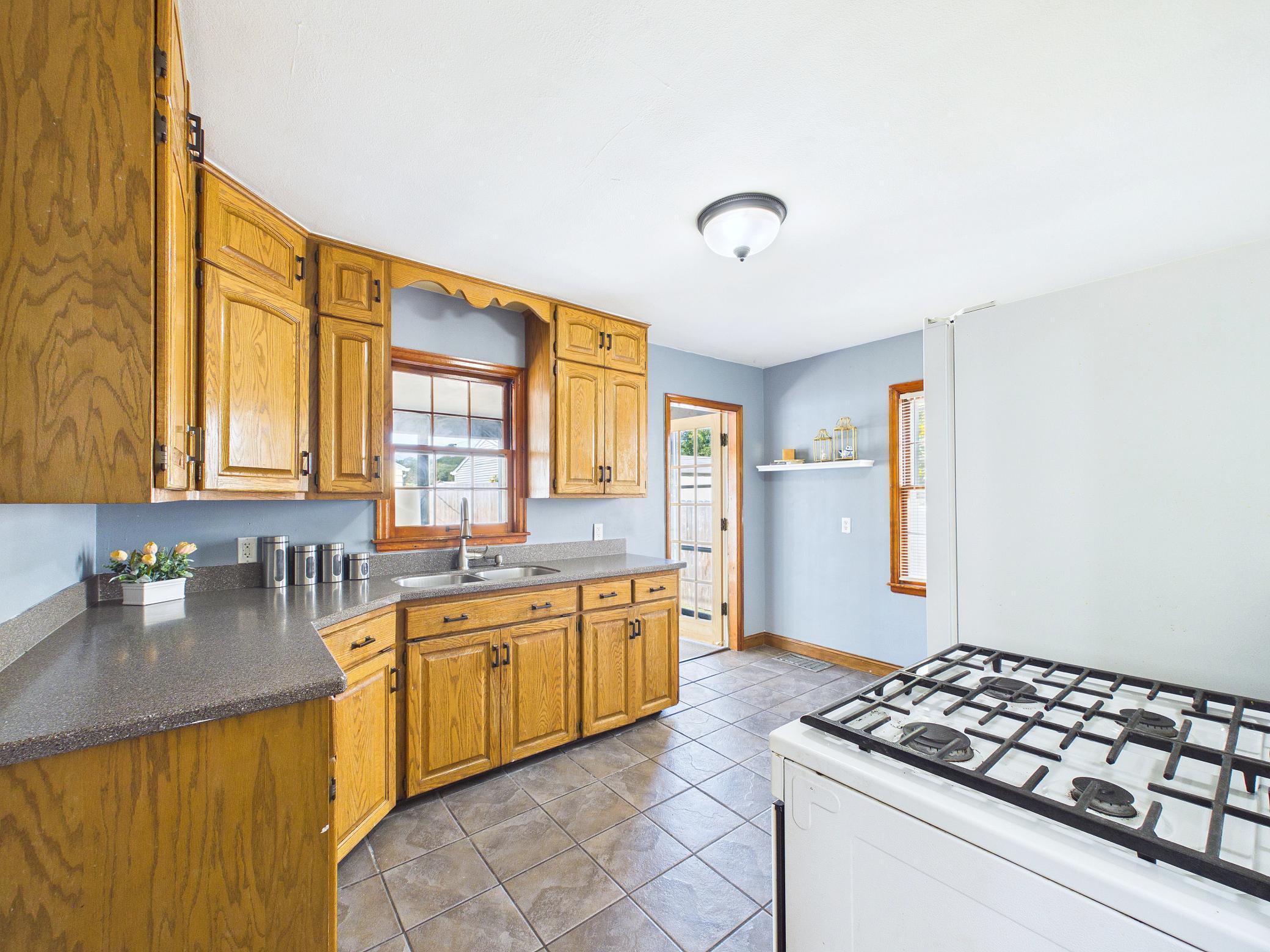 1451 Albemarle Street Property Photo 6
