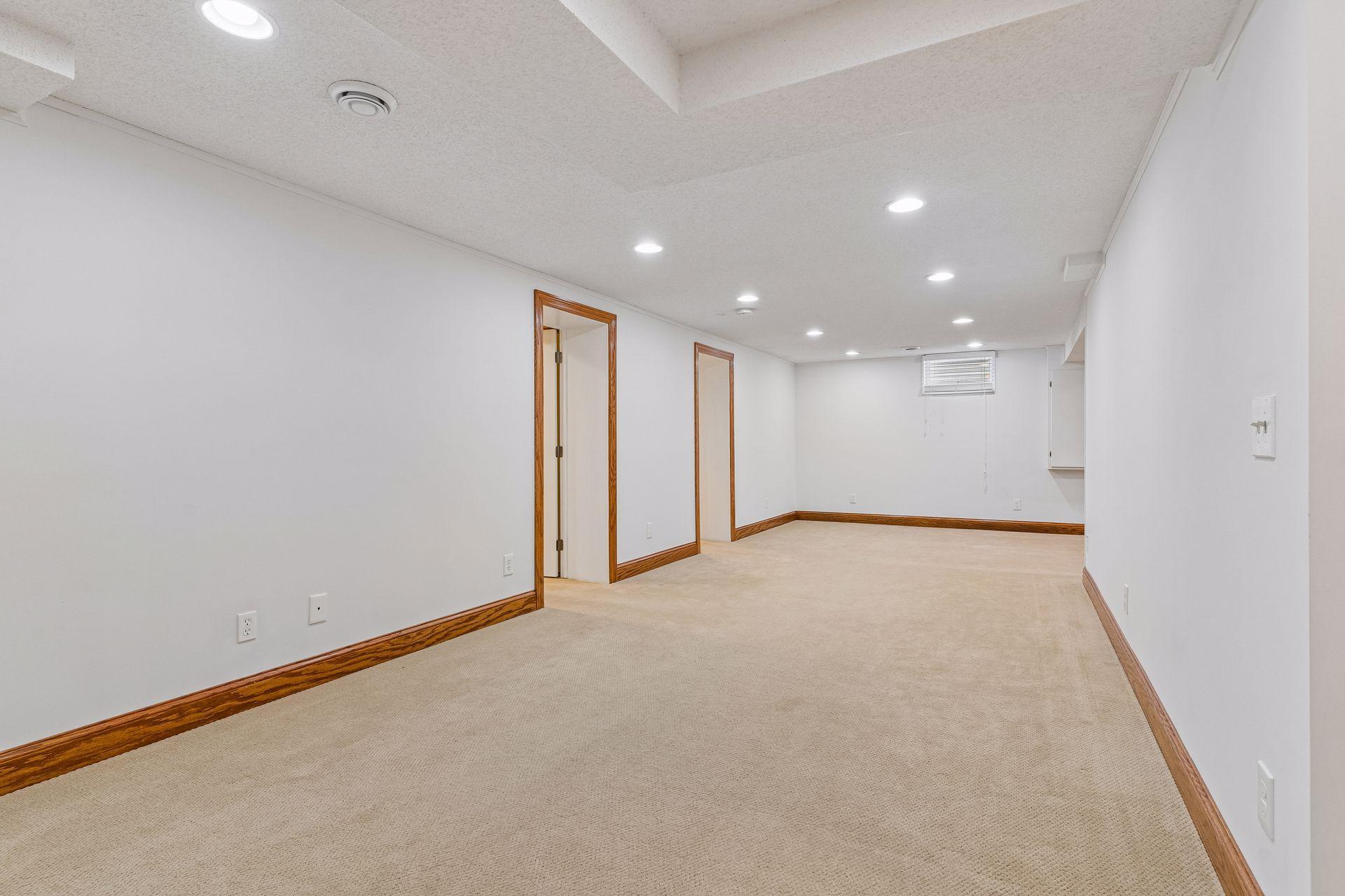 1836 Prior Avenue N Property Photo 23