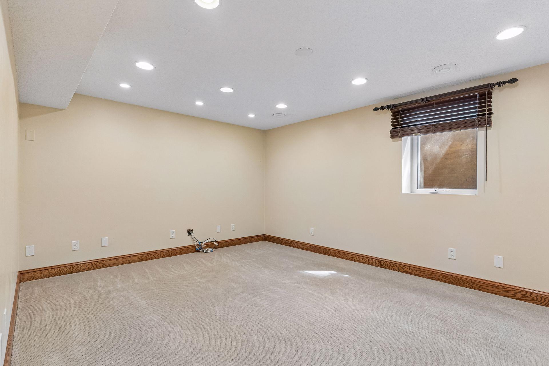 1836 Prior Avenue N Property Photo 27