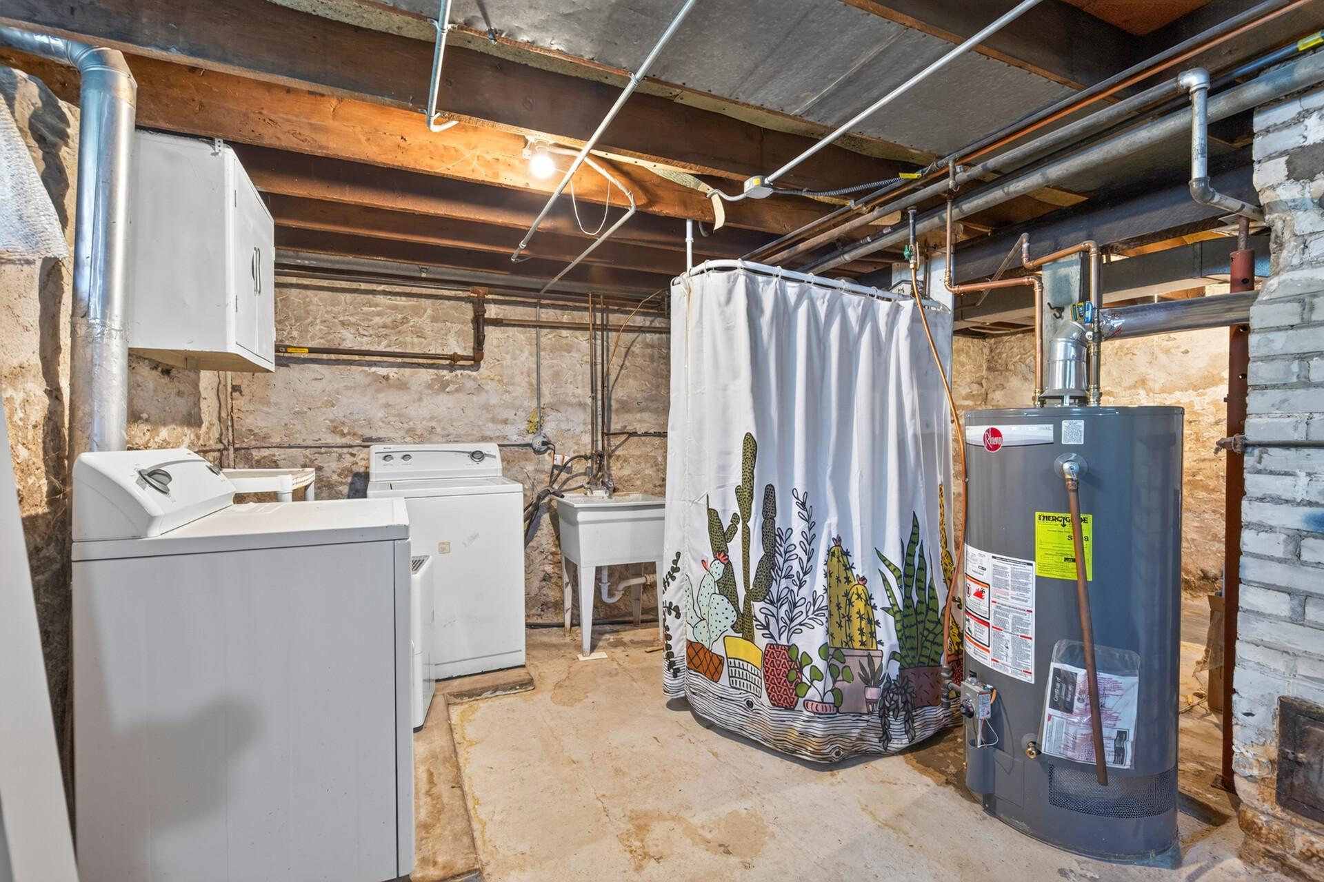 801 Armstrong Avenue Property Photo 38