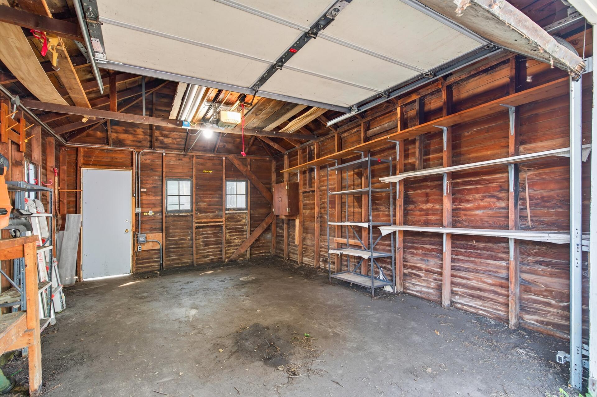 801 Armstrong Avenue Property Photo 39