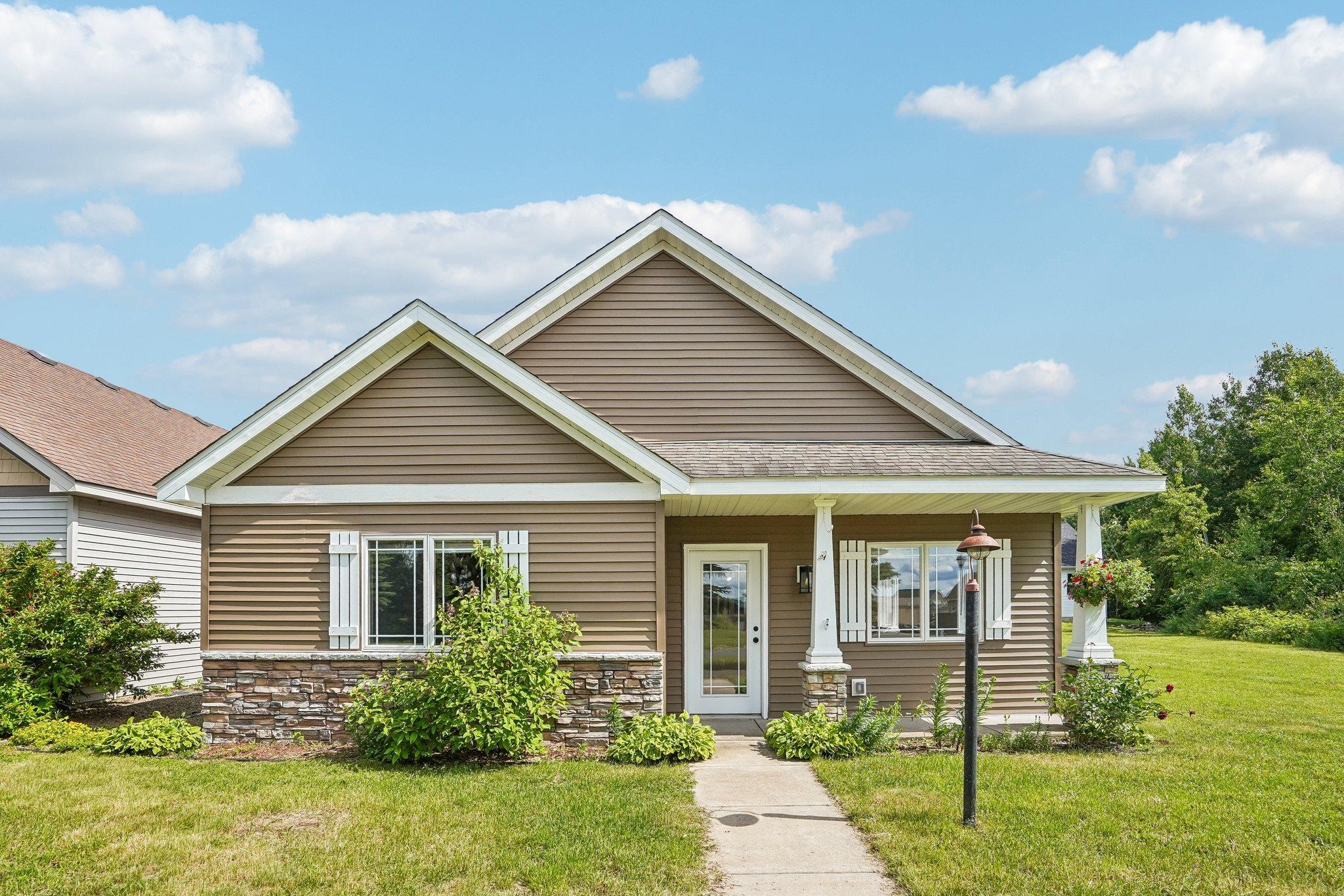 1303 Prairie Lane Property Photo 1