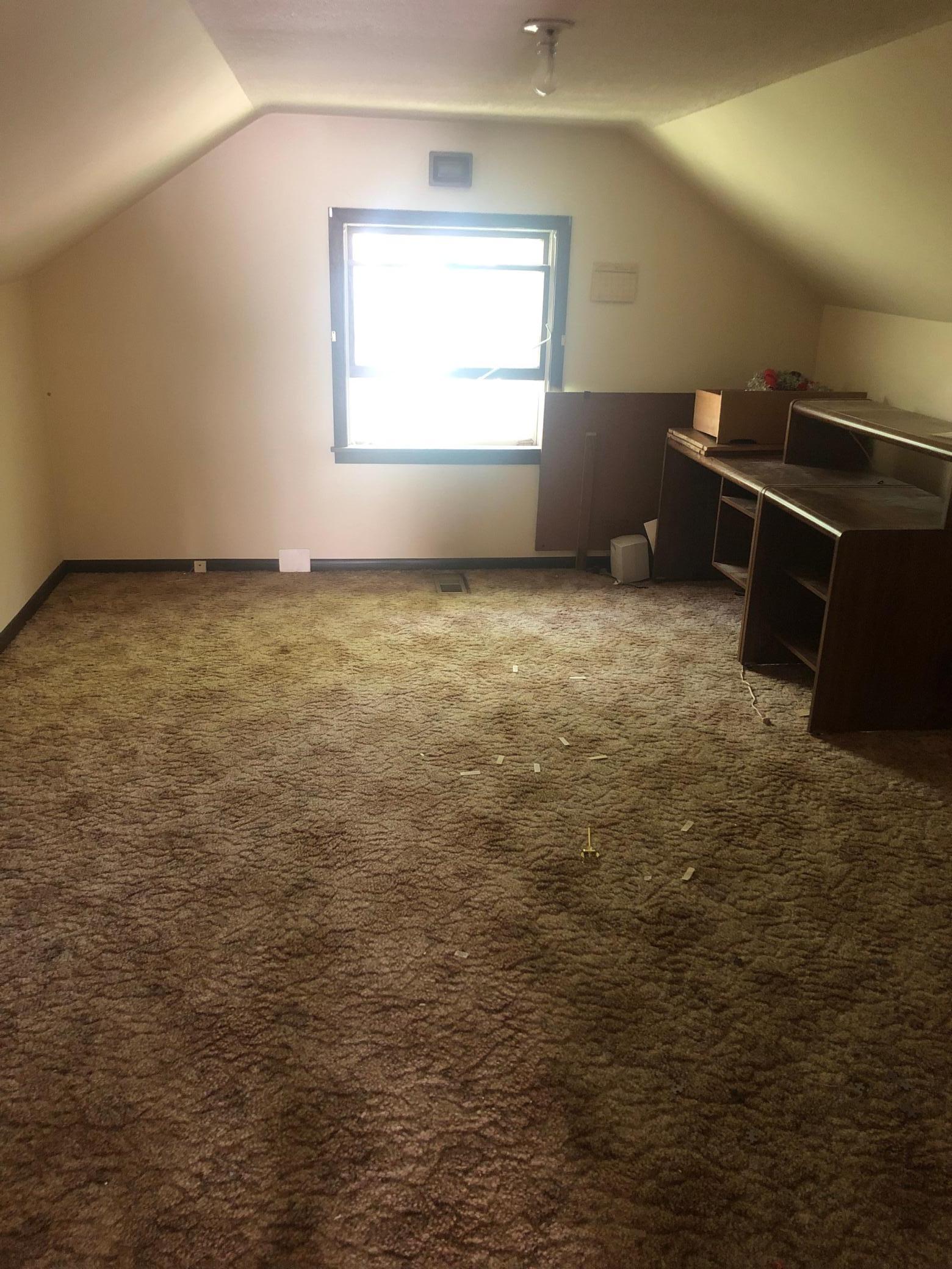 1220 14th Avenue E Property Photo 14