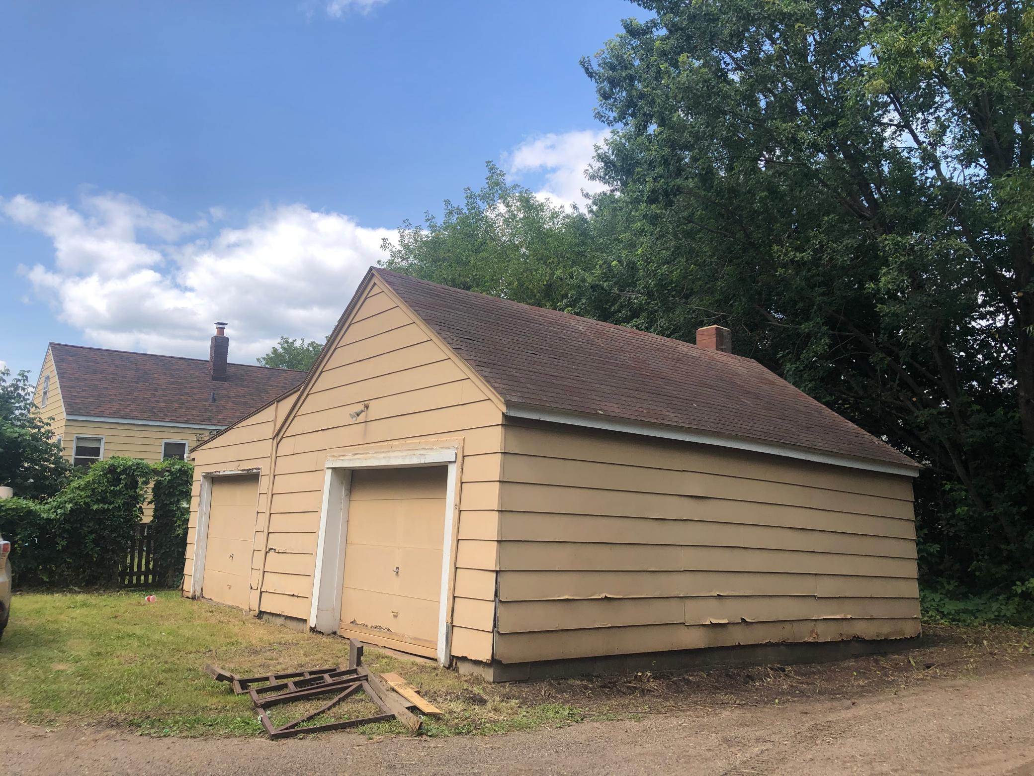 1220 14th Avenue E Property Photo 22