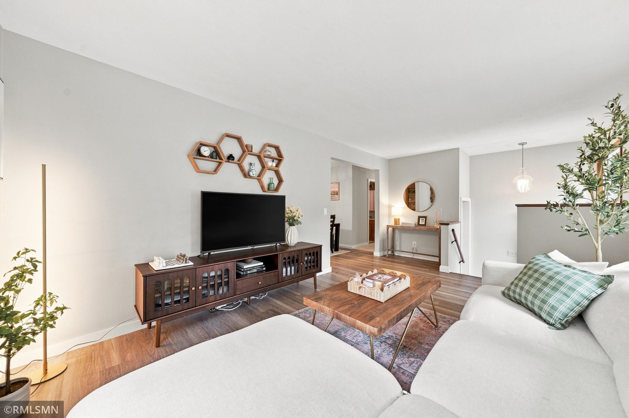 13240 Dahlgren Road Property Photo 6