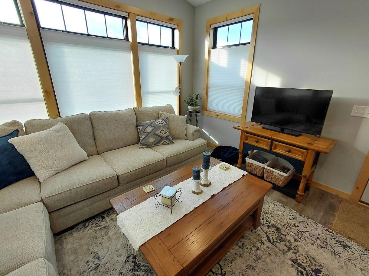 5839 Rivers Edge Drive Property Photo 8