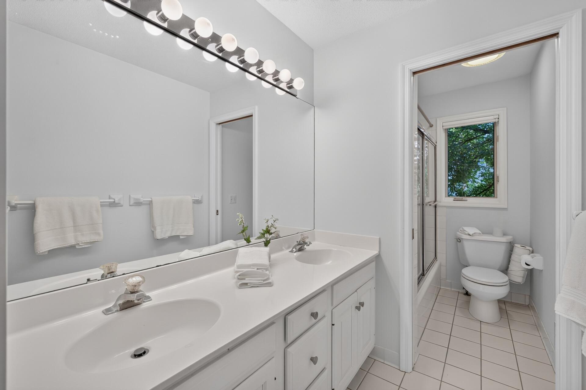 2201 Pine Island Road Property Photo 38
