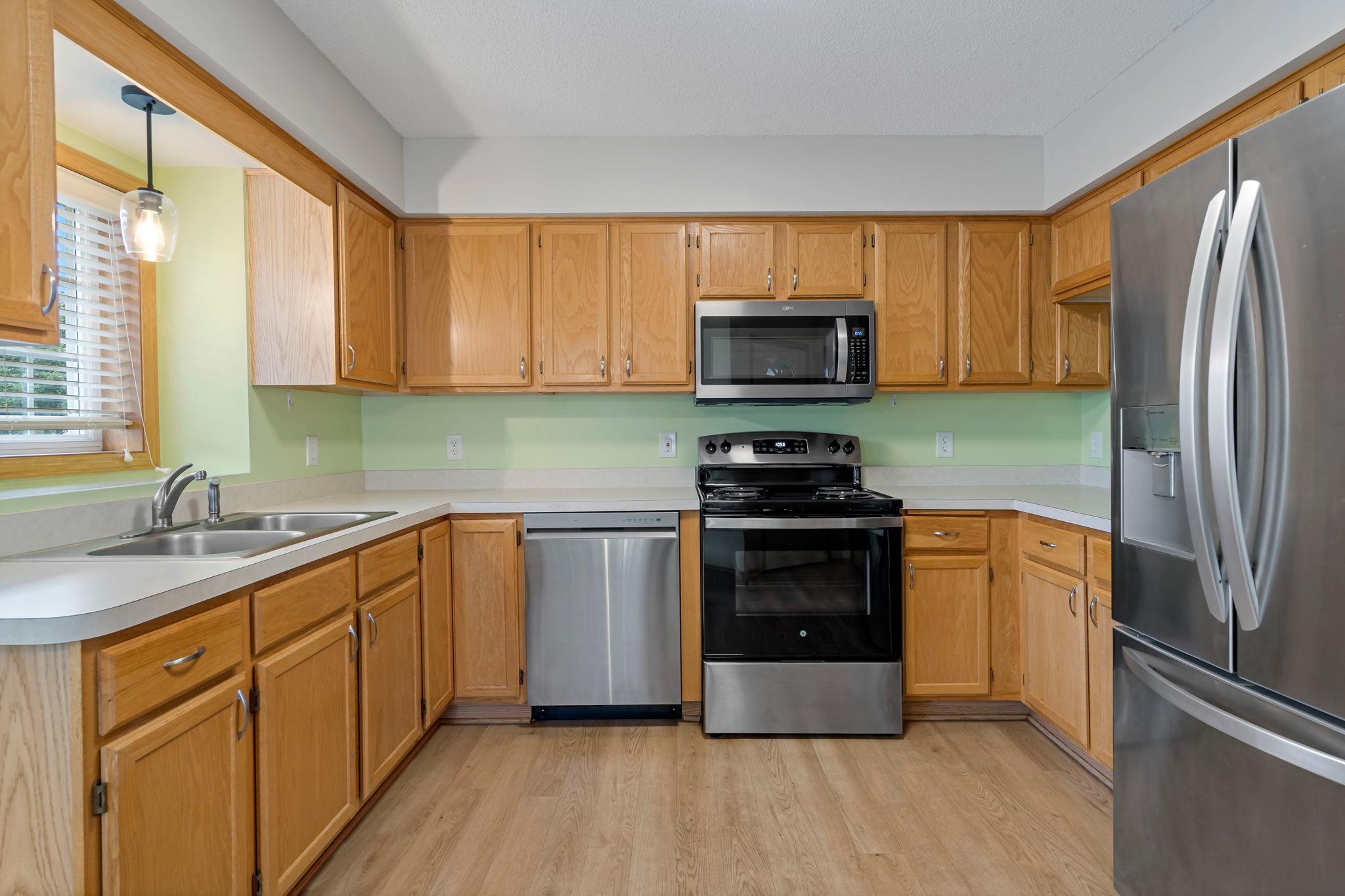 1866 N Ruby Court Property Photo 8