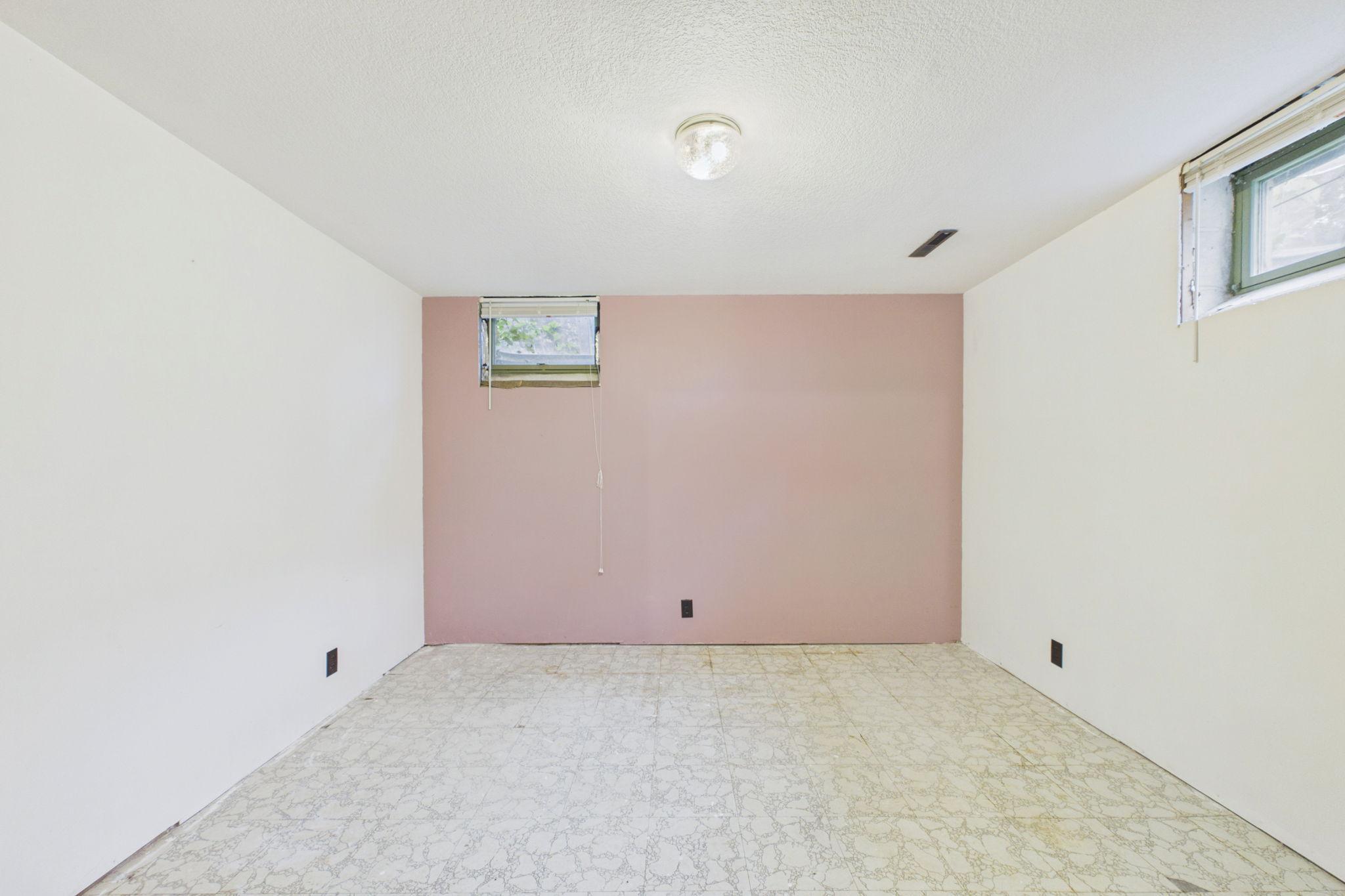 1761 Emerald Drive Property Photo 19