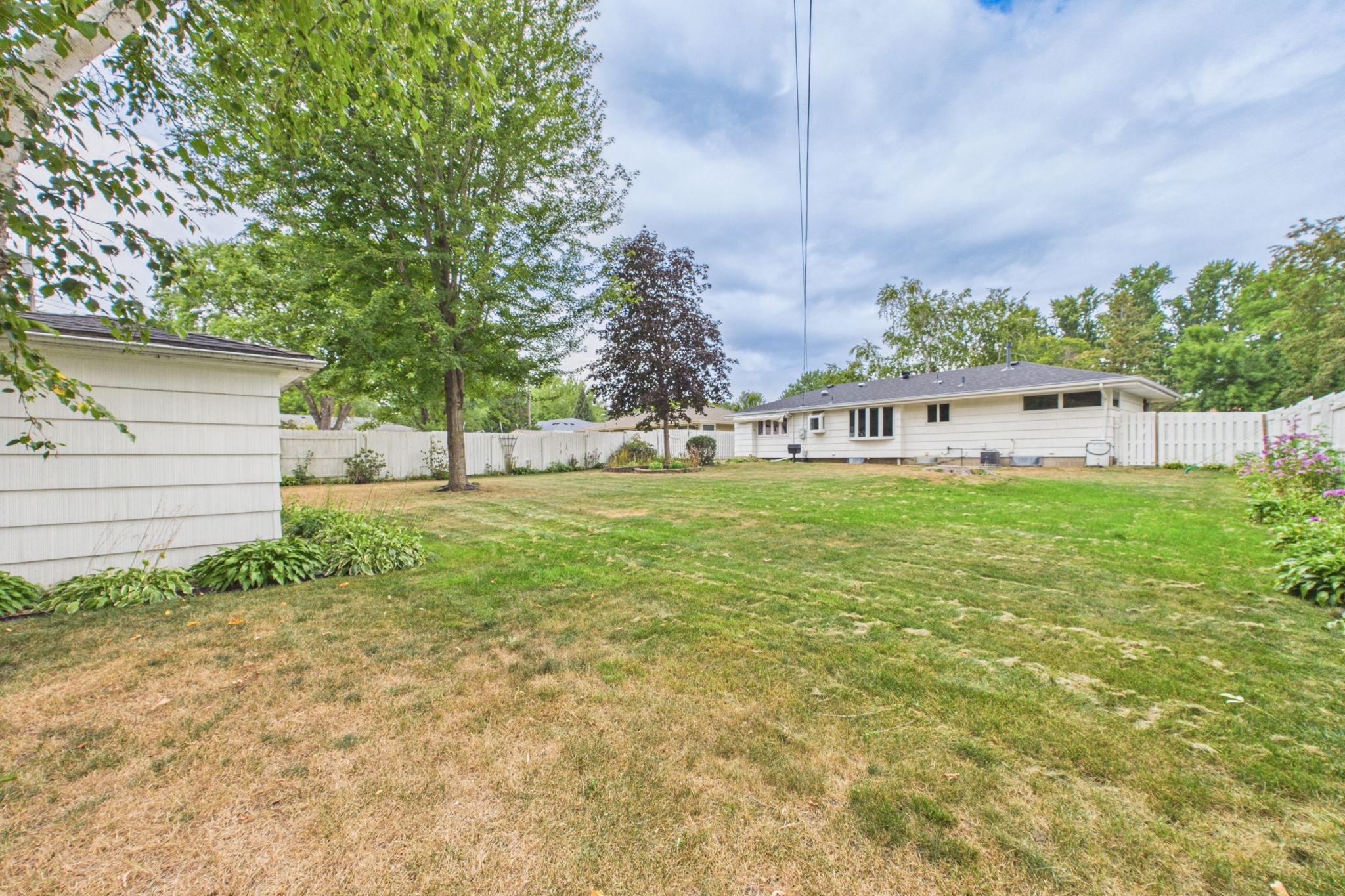 1761 Emerald Drive Property Photo 24