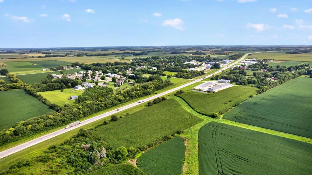 249 Highway 63 N Property Photo 9