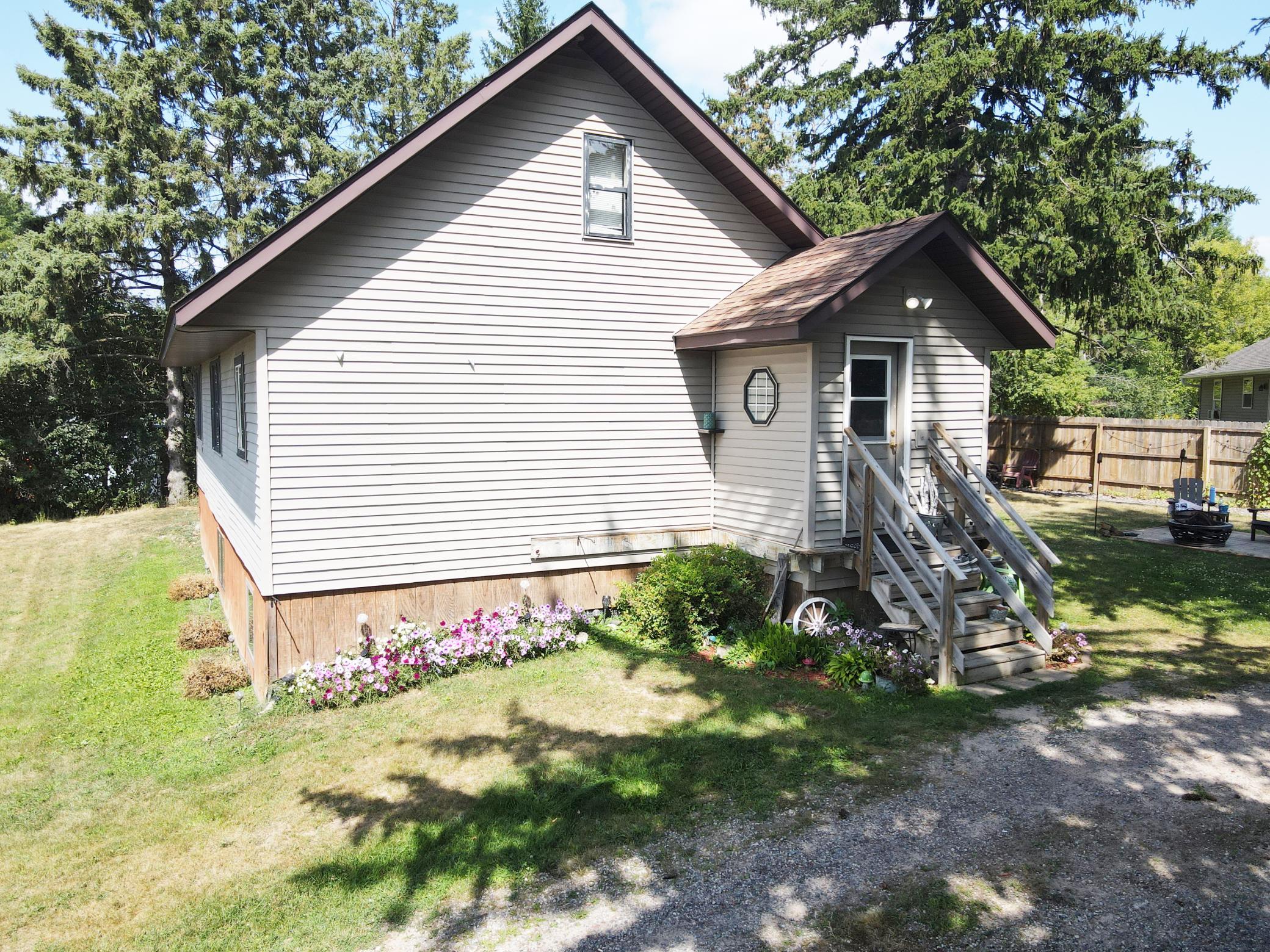 1201 Emerson Avenue Property Photo 1