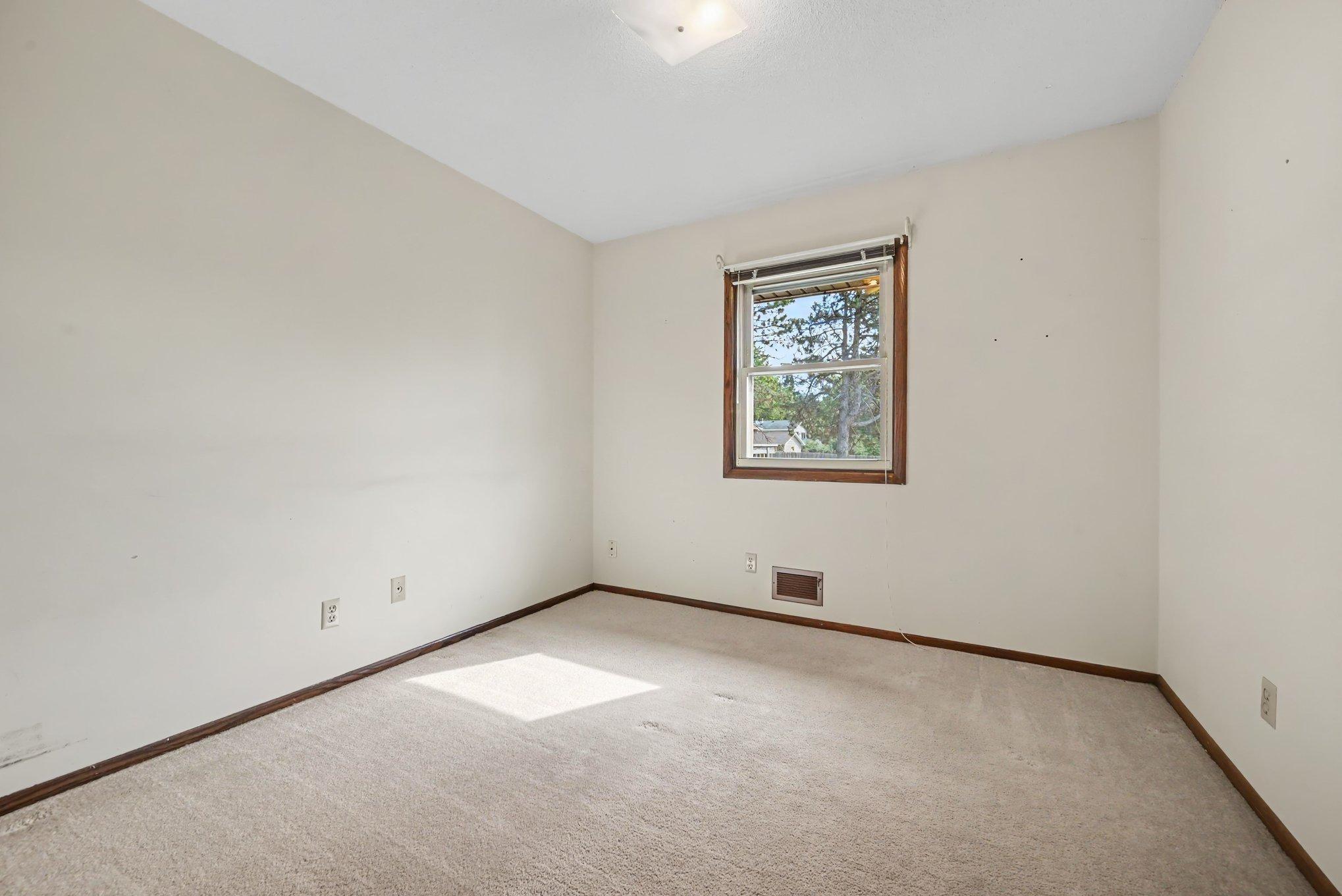 5520 Saint Stephens Street Property Photo 10