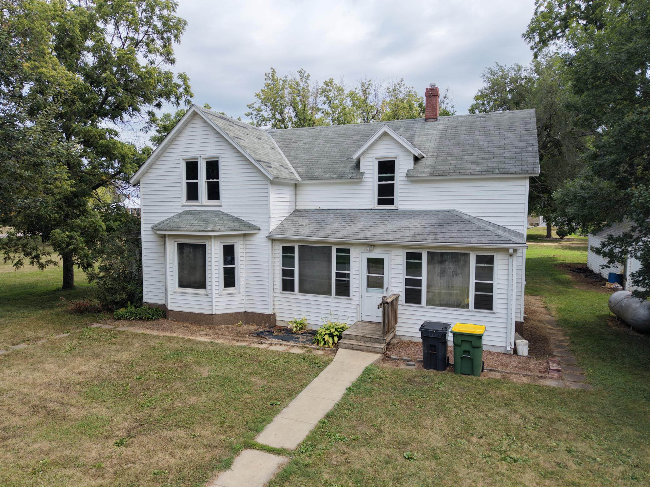 220 Sheridan Street Property Photo 6