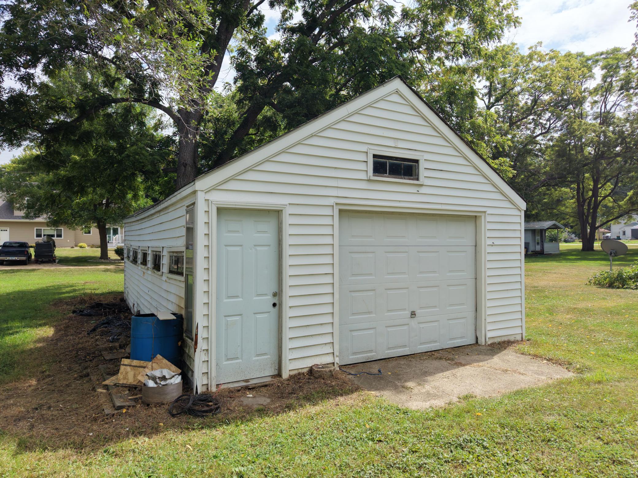 220 Sheridan Street Property Photo 10