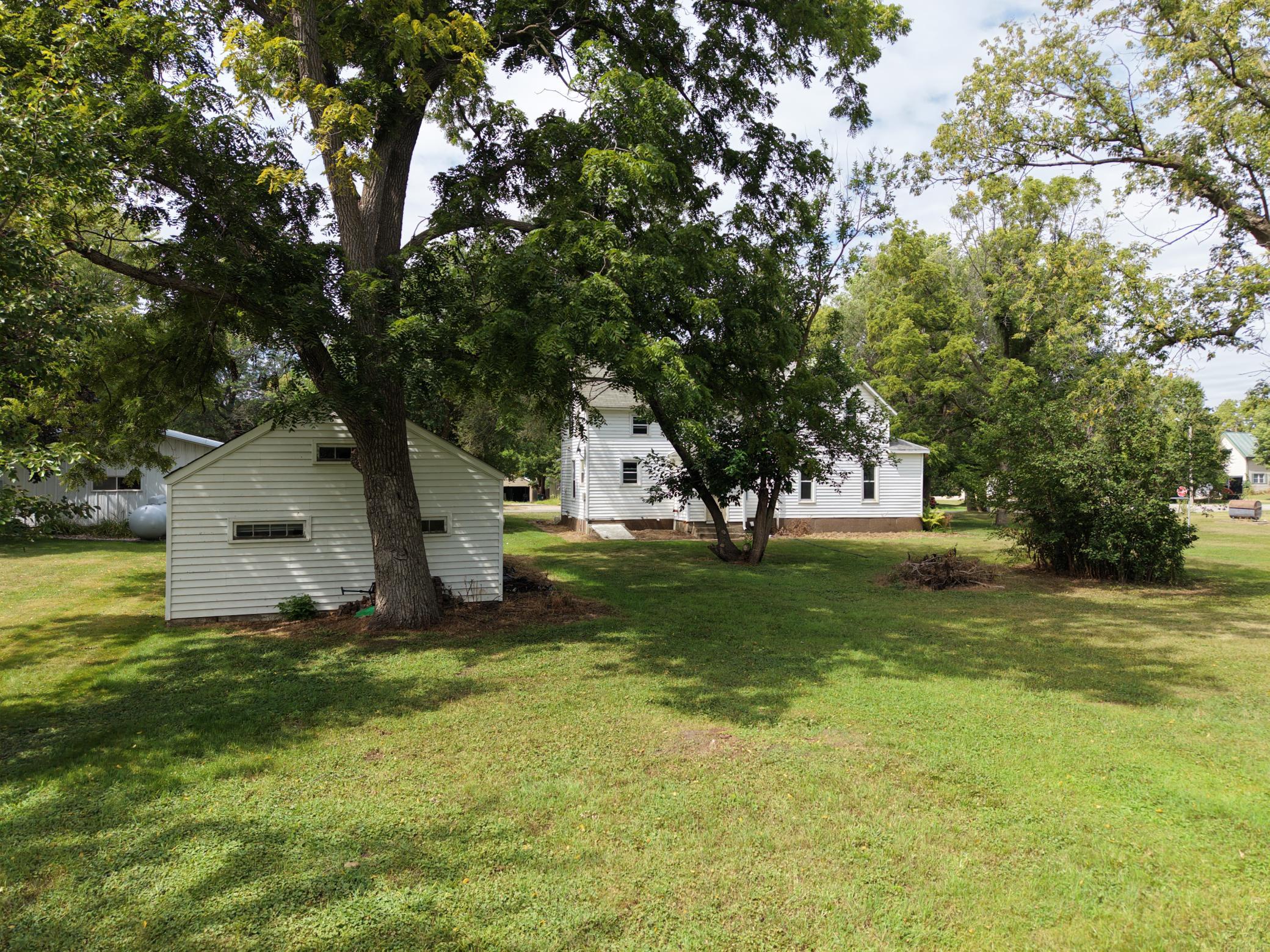 220 Sheridan Street Property Photo 11