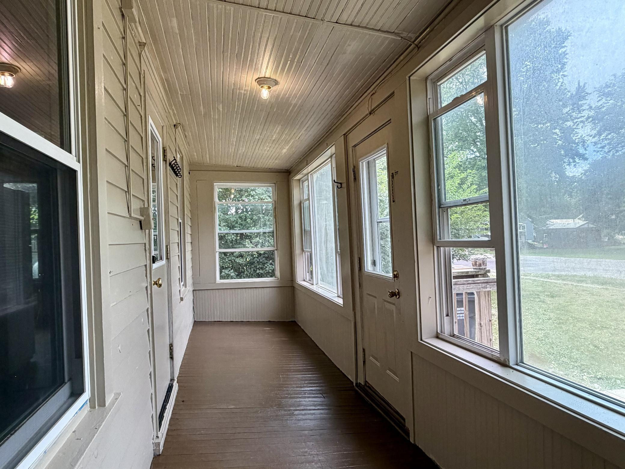 220 Sheridan Street Property Photo 14
