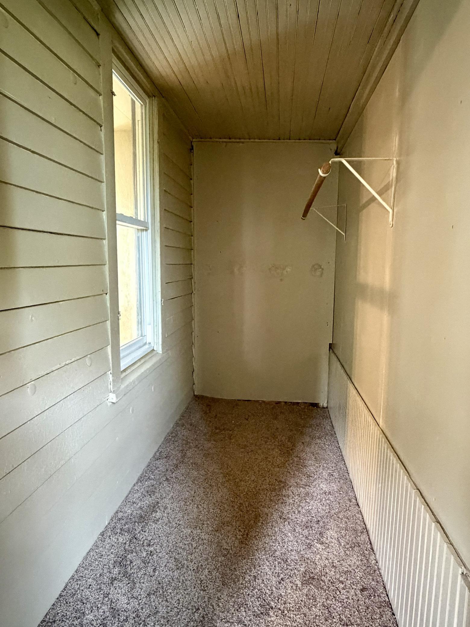 220 Sheridan Street Property Photo 15