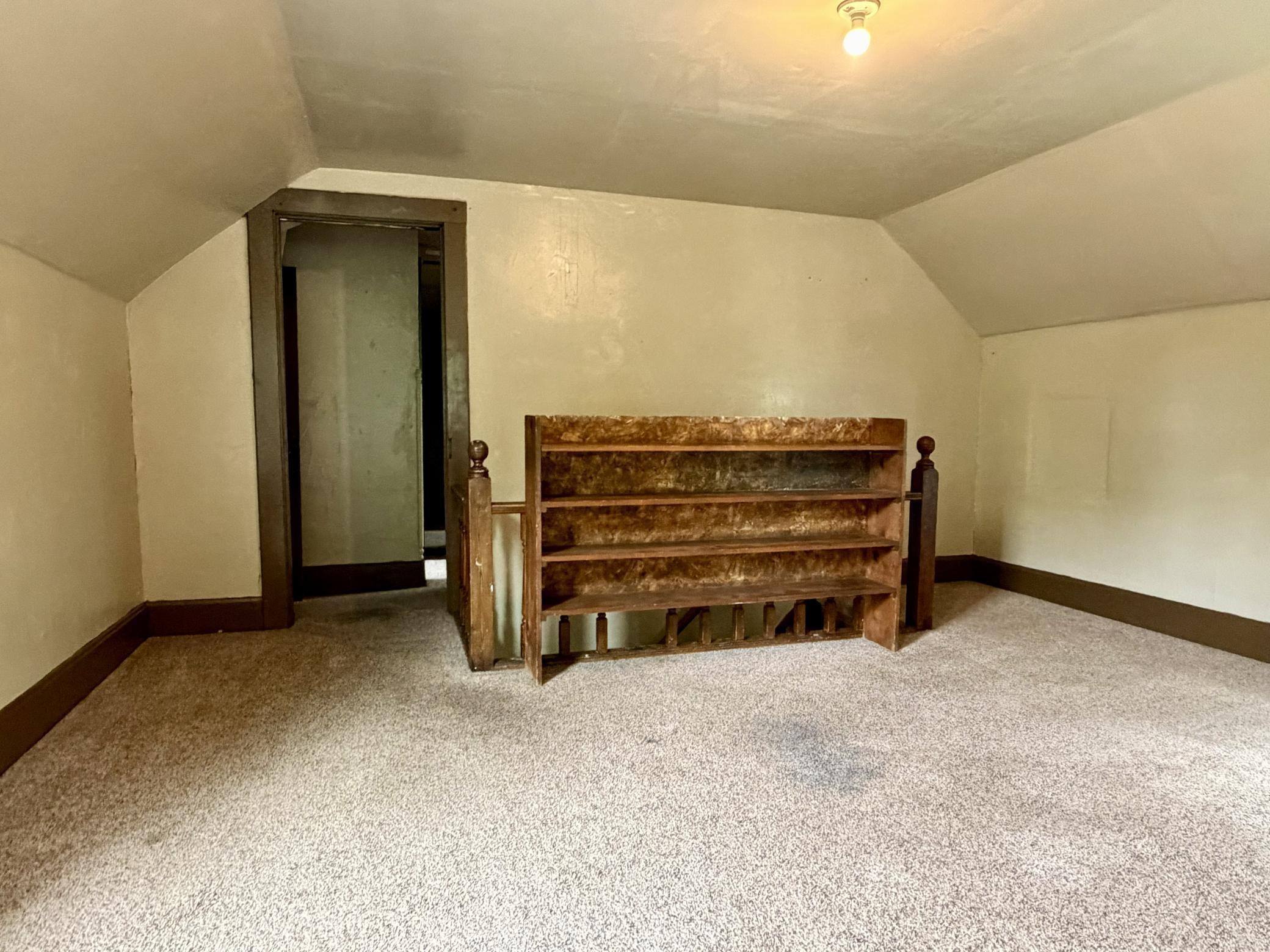 220 Sheridan Street Property Photo 33