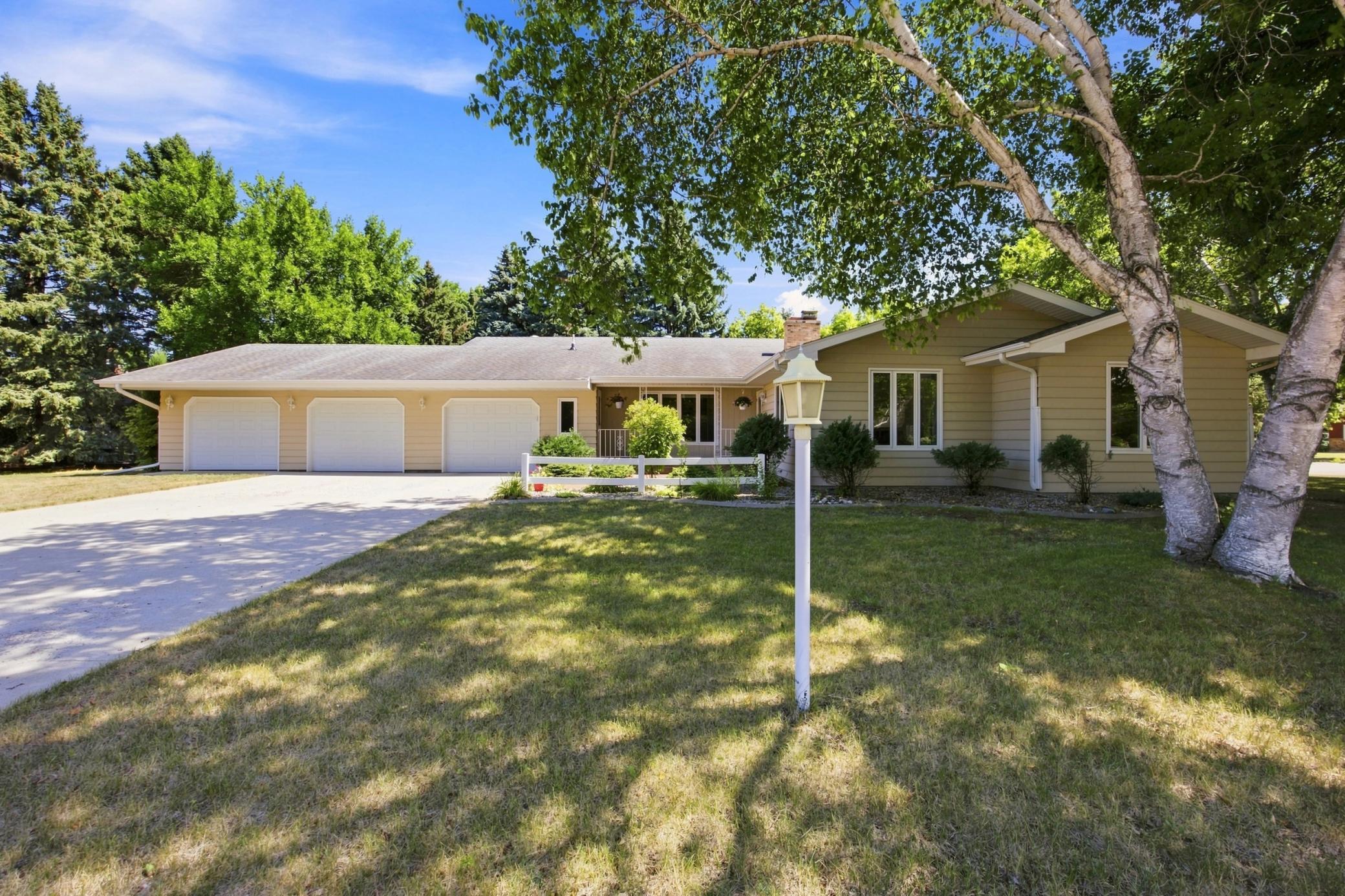 3206 Rivershore Drive S Property Photo 1