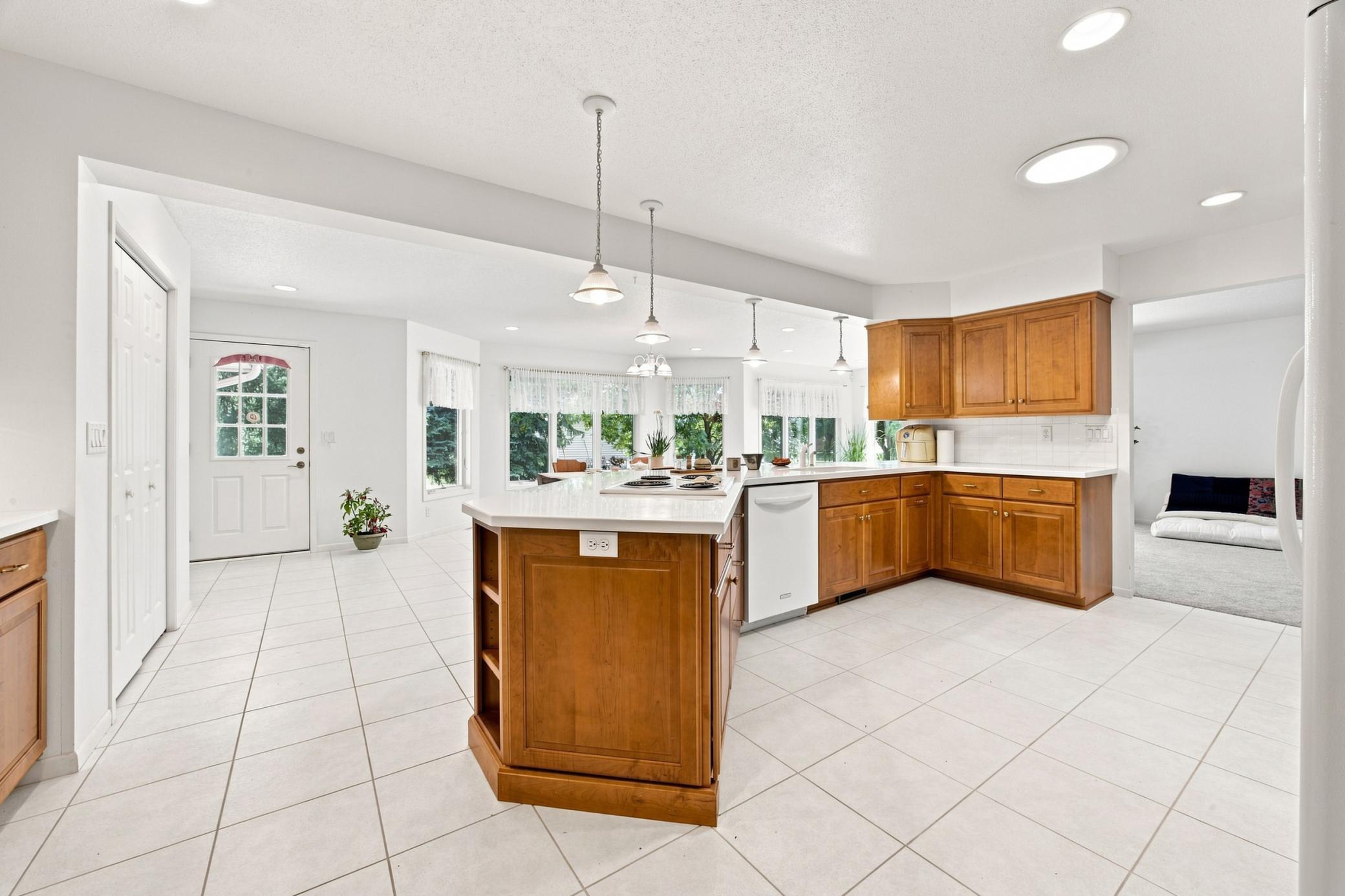 3206 Rivershore Drive S Property Photo 8