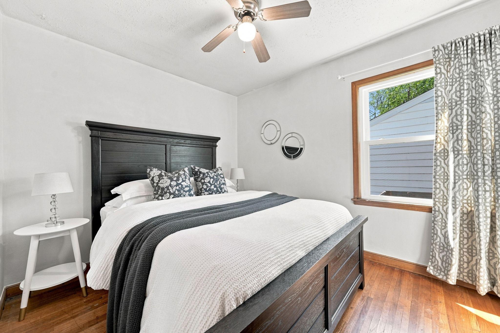 2134 4th Street E Property Photo 9