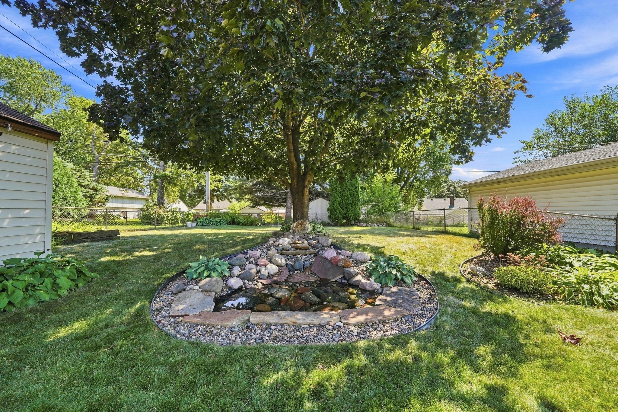 2134 4th Street E Property Photo 21