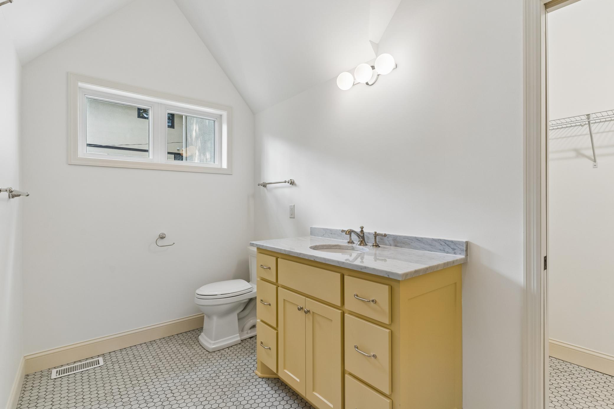 3711 Colgate Avenue 2 Property Photo 18