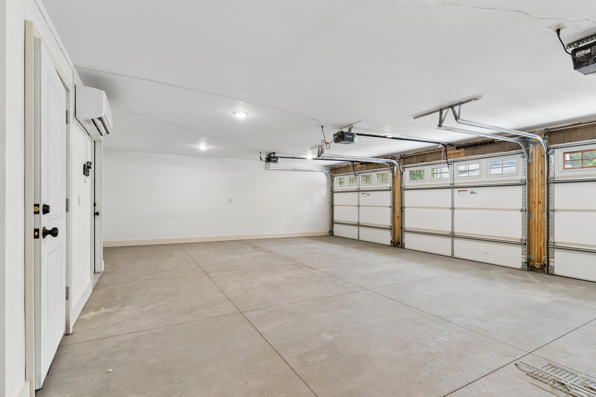 3711 Colgate Avenue 2 Property Photo 27