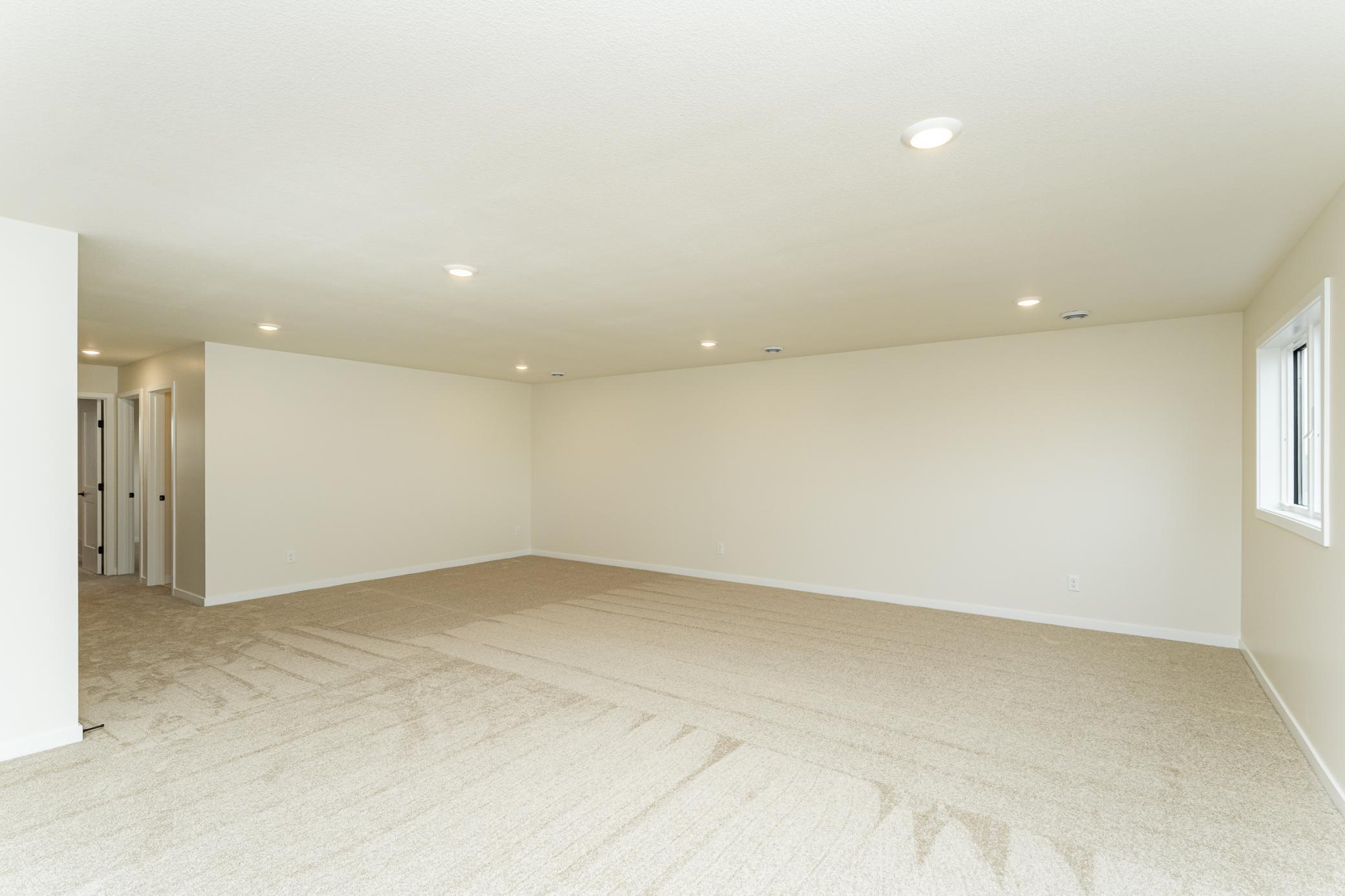 1602 21st Avenue Ne Property Photo 32