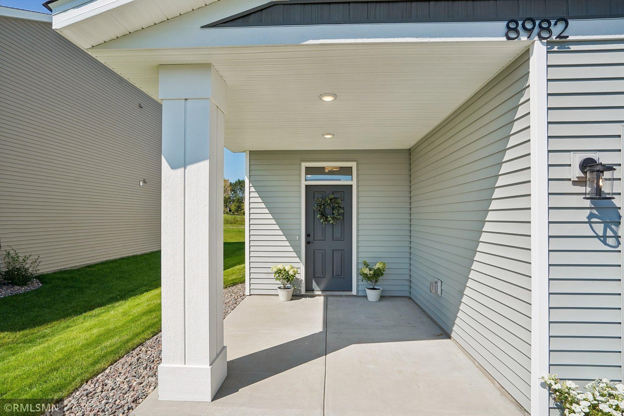 8982 Parkview Circle Property Photo 16