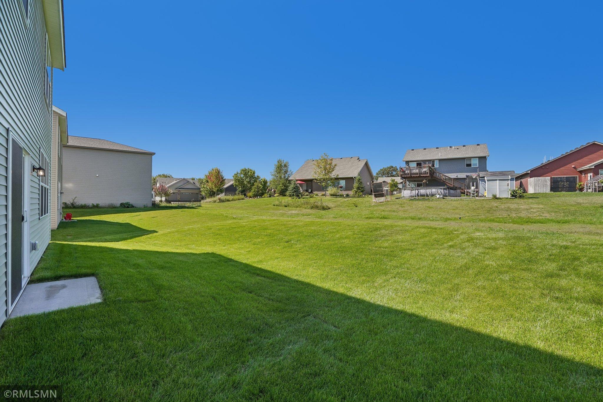8982 Parkview Circle Property Photo 18