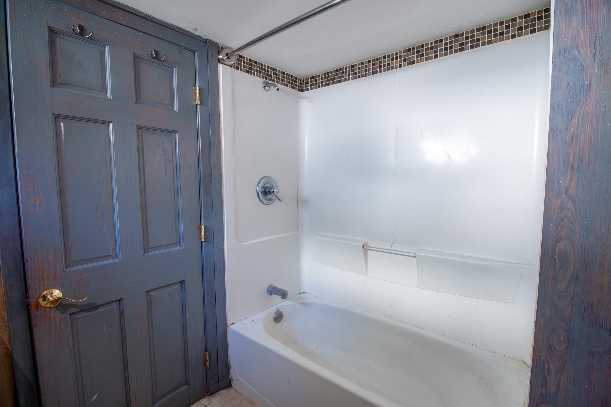 209 Cleveland Avenue E Property Photo 35