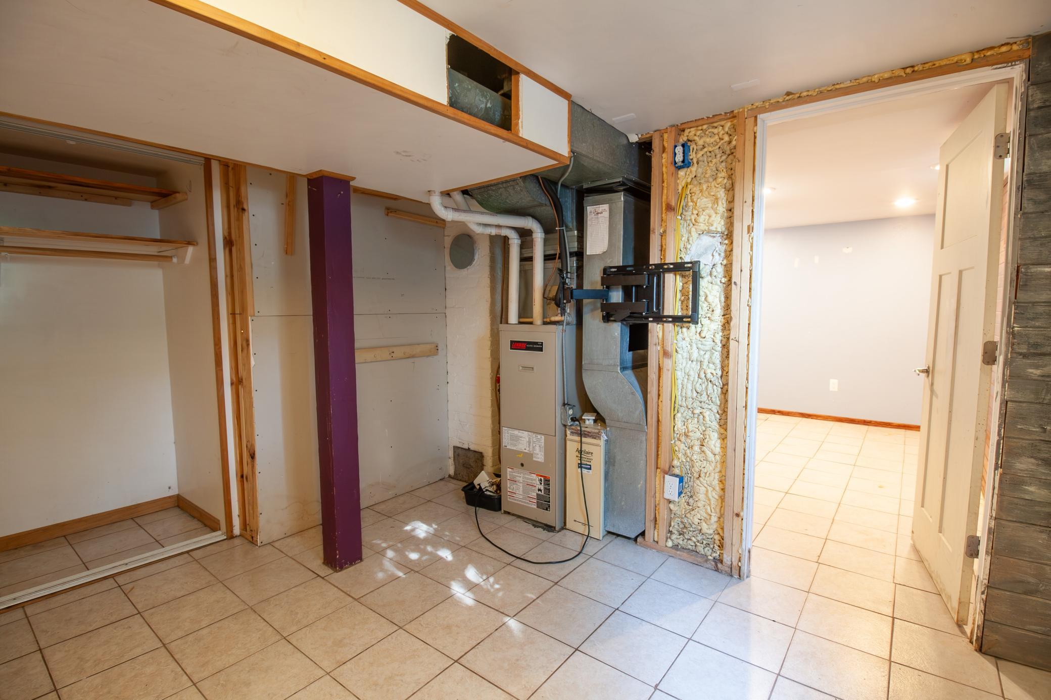 209 Cleveland Avenue E Property Photo 37