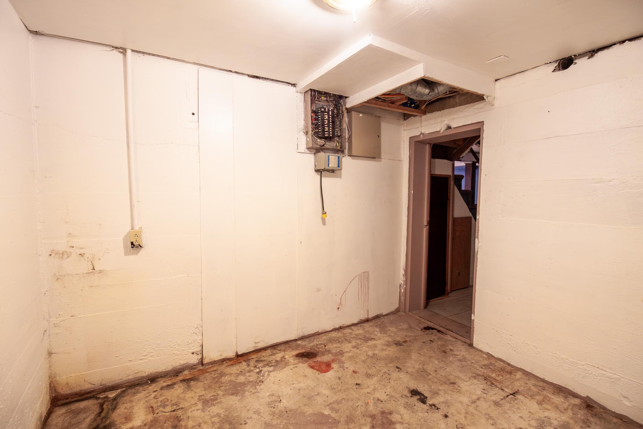209 Cleveland Avenue E Property Photo 38