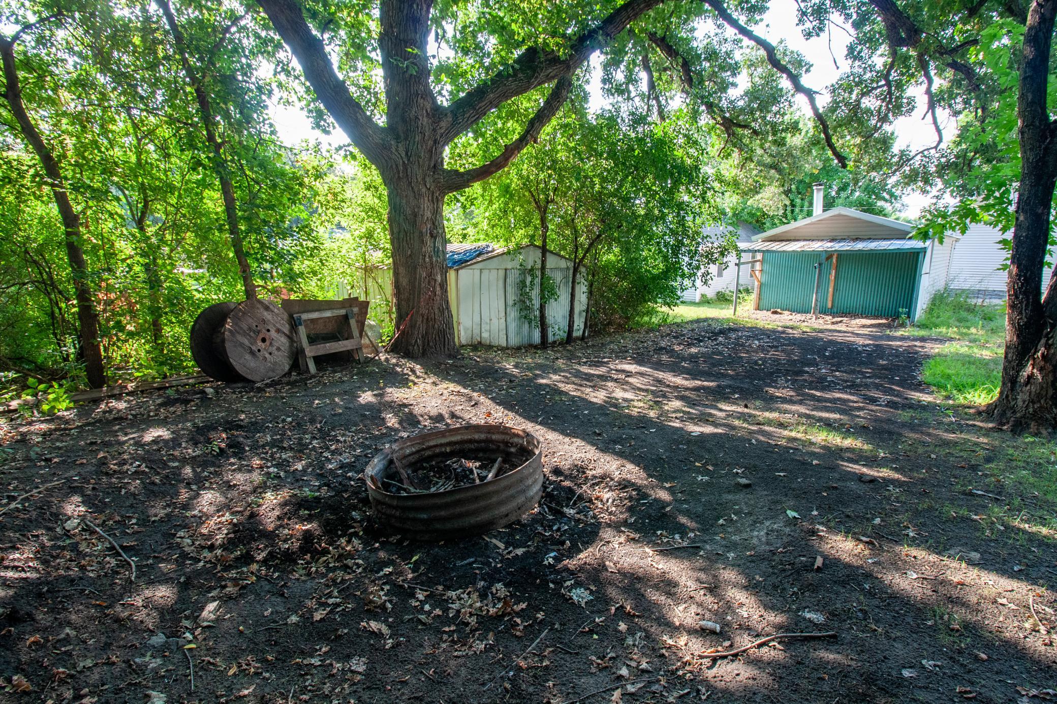 209 Cleveland Avenue E Property Photo 43