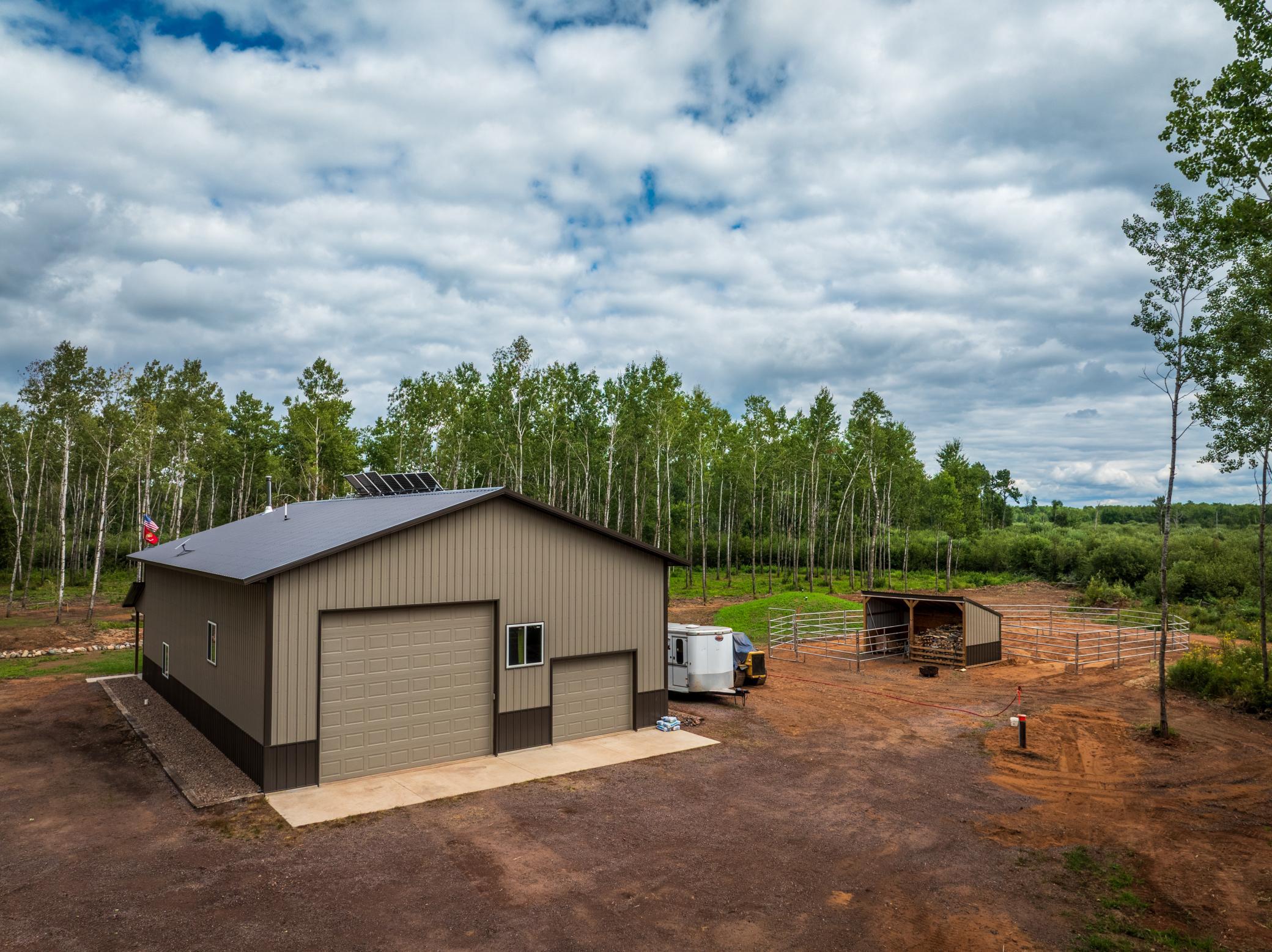 64680 Creekview Lane Property Photo 4