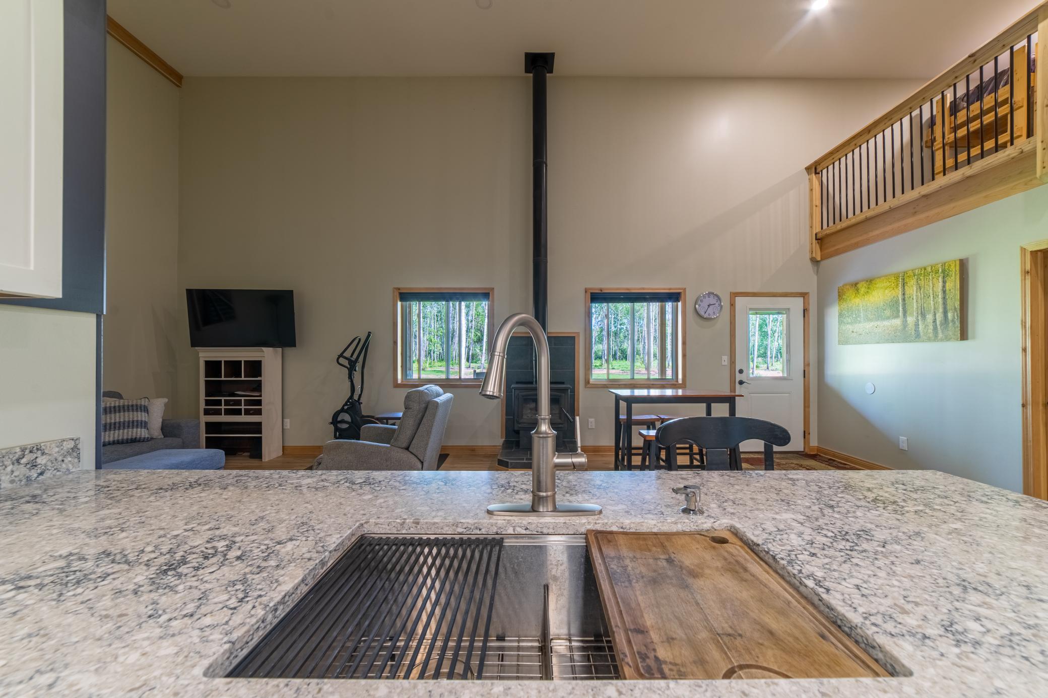 64680 Creekview Lane Property Photo 17