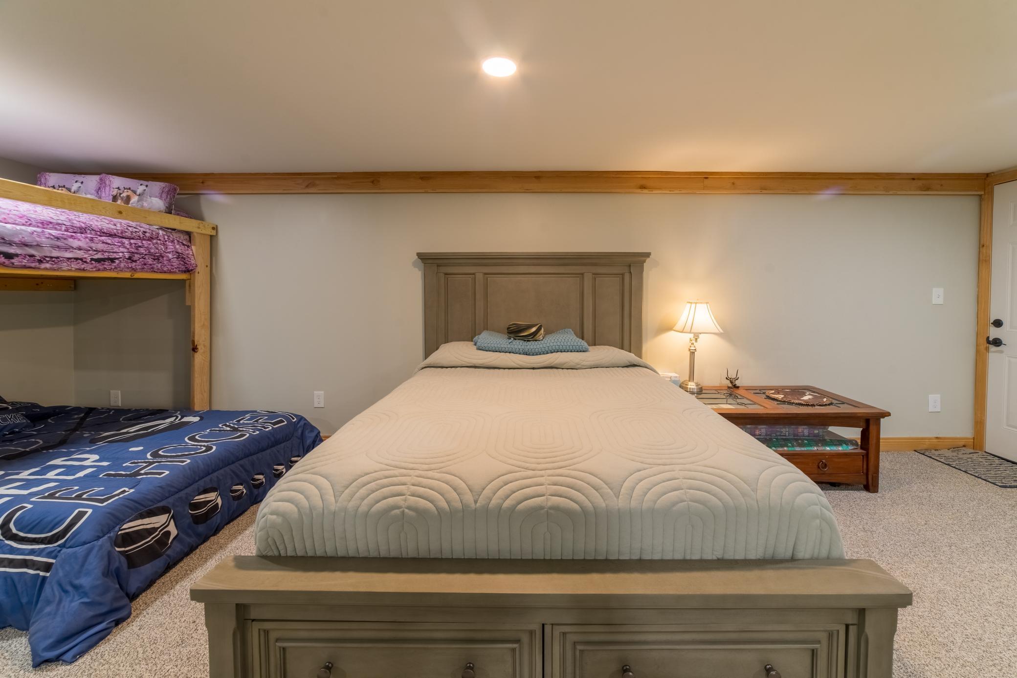 64680 Creekview Lane Property Photo 54