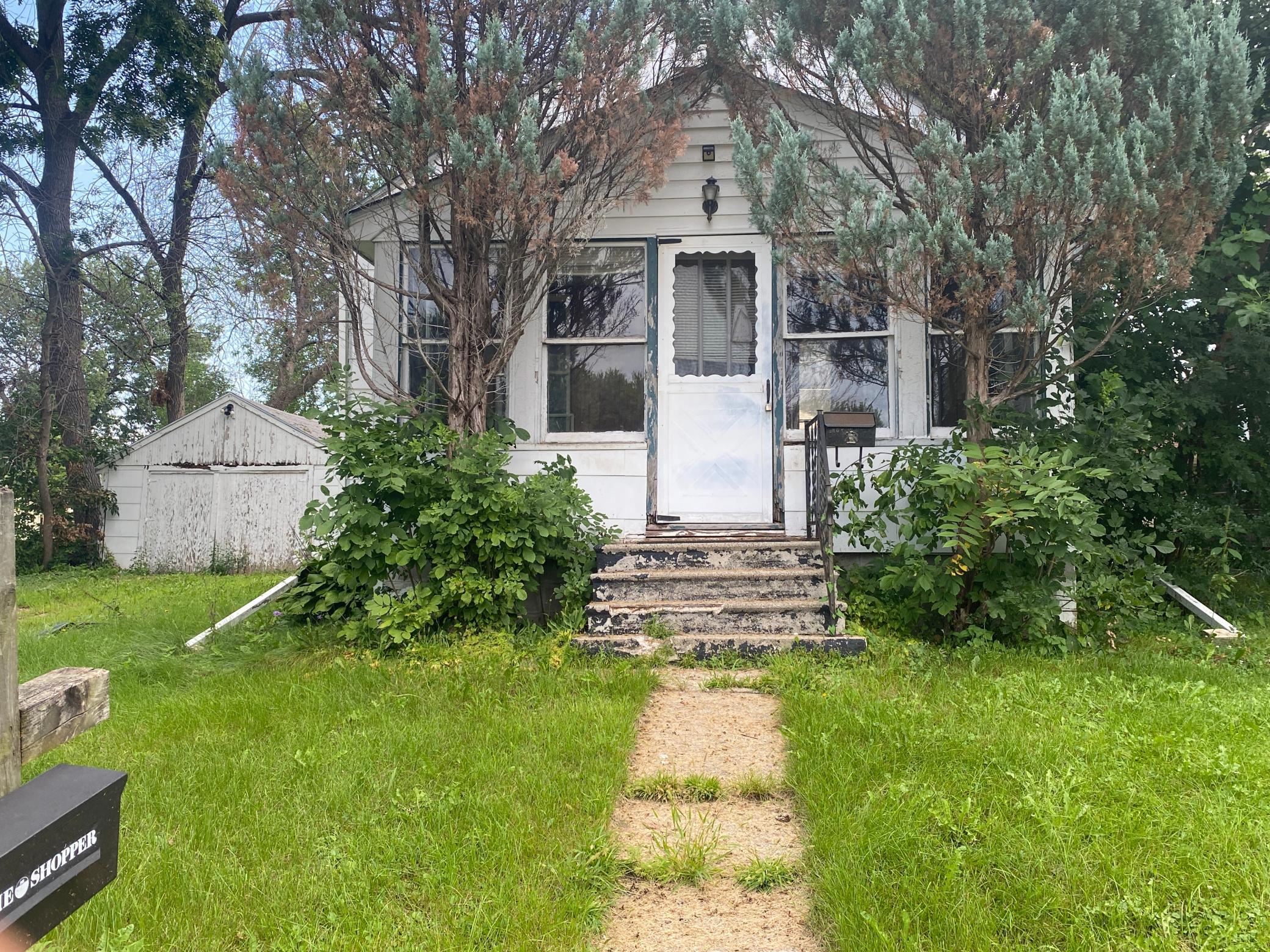 113 S 6th Avenue Property Photo 1