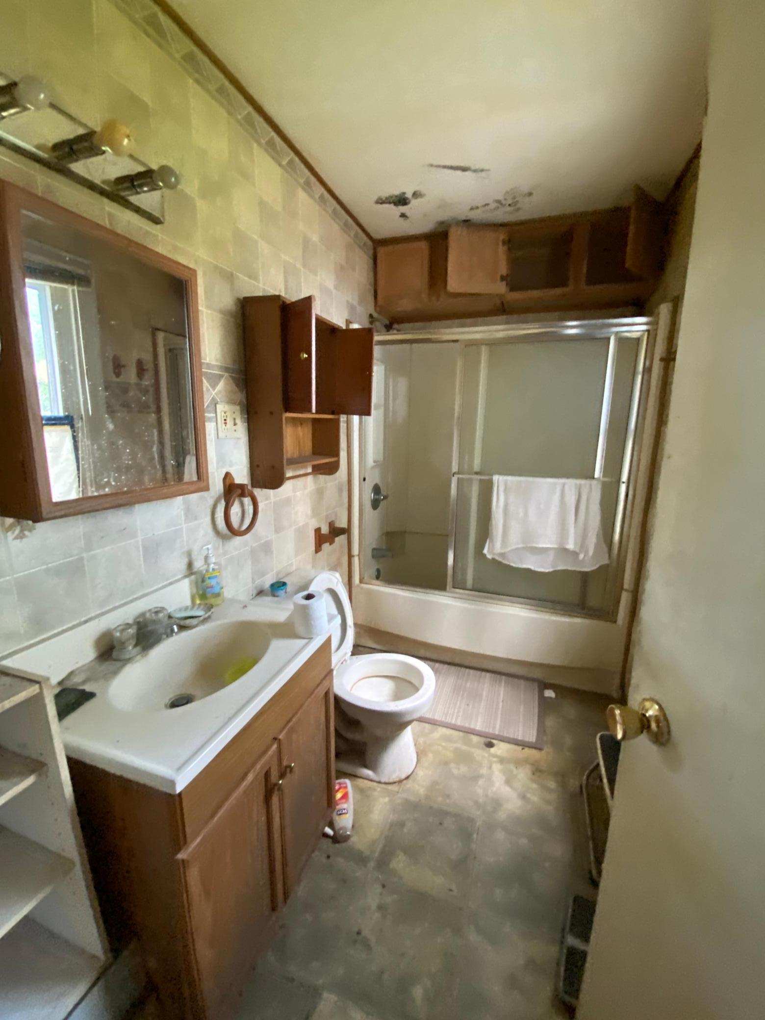 113 S 6th Avenue Property Photo 7