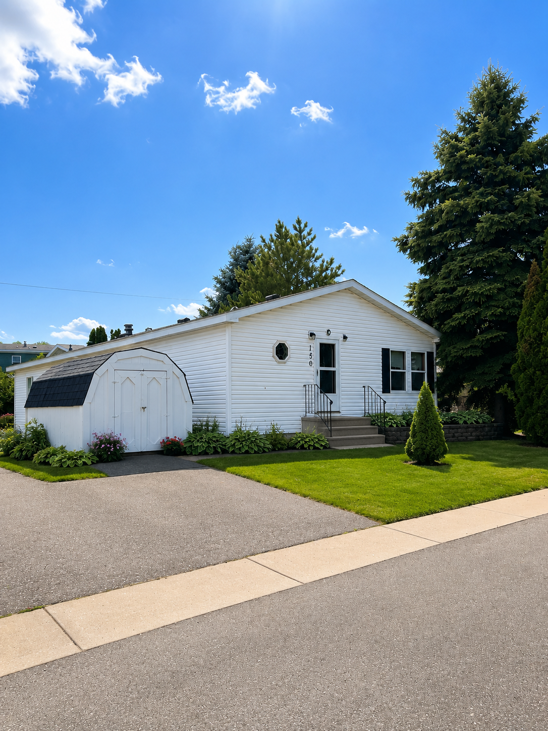 150 Star Circle Property Photo 1