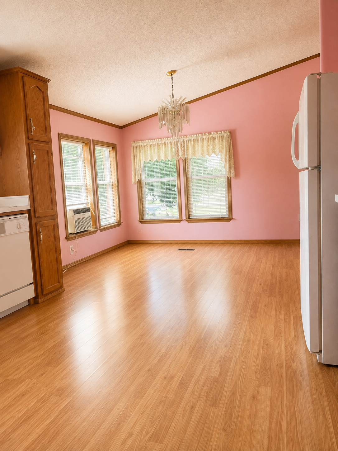 150 Star Circle Property Photo 9