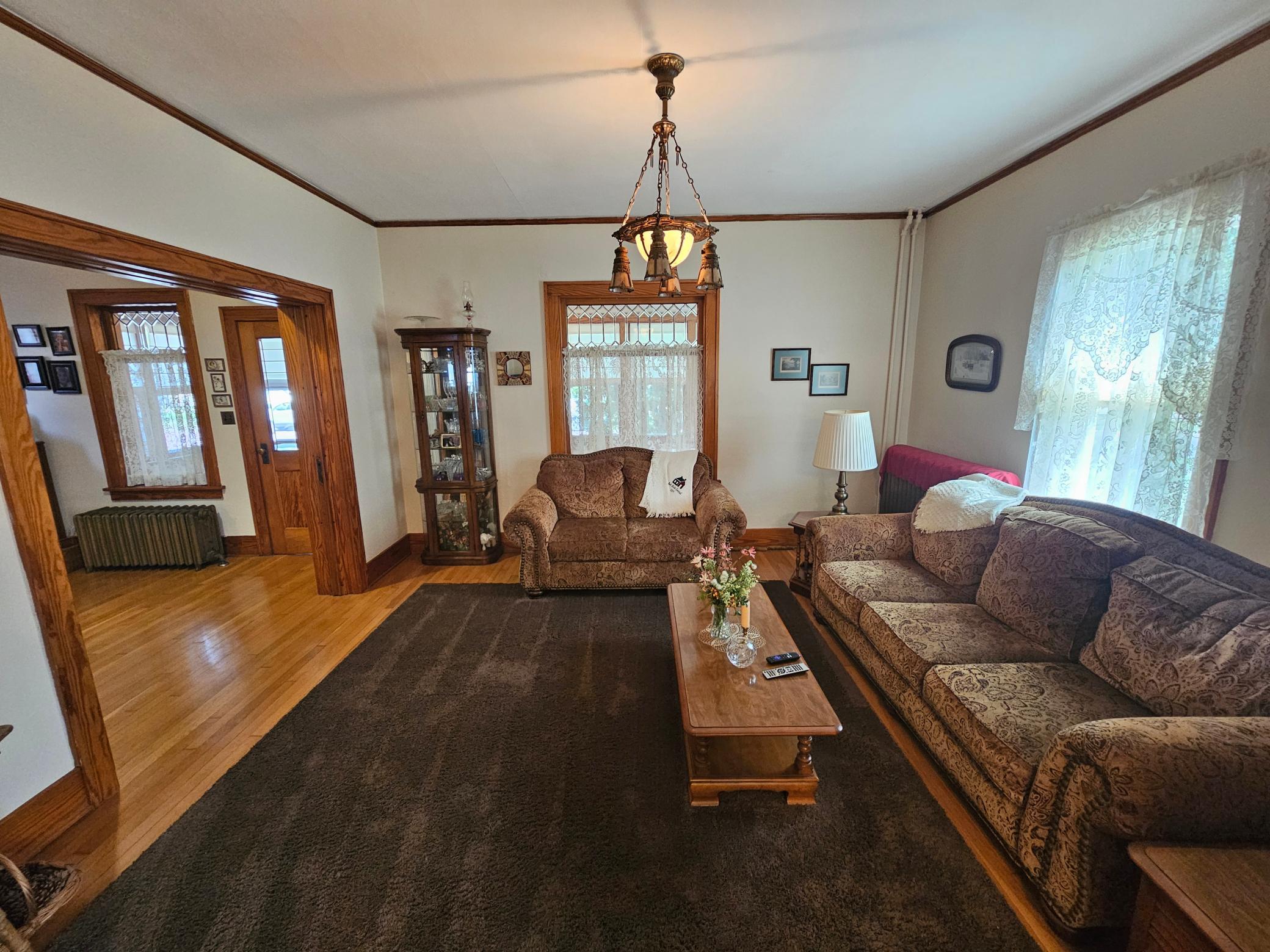 824 Adams Avenue Property Photo 4