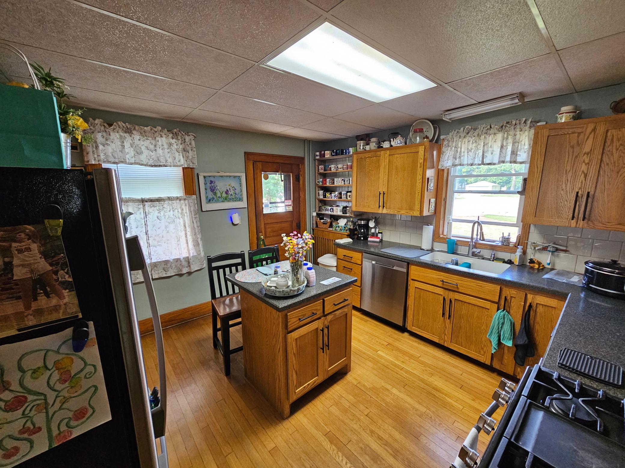 824 Adams Avenue Property Photo 11