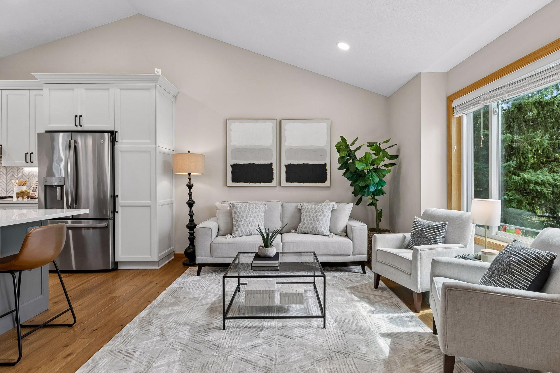 10362 Fox Run Road Property Photo 6
