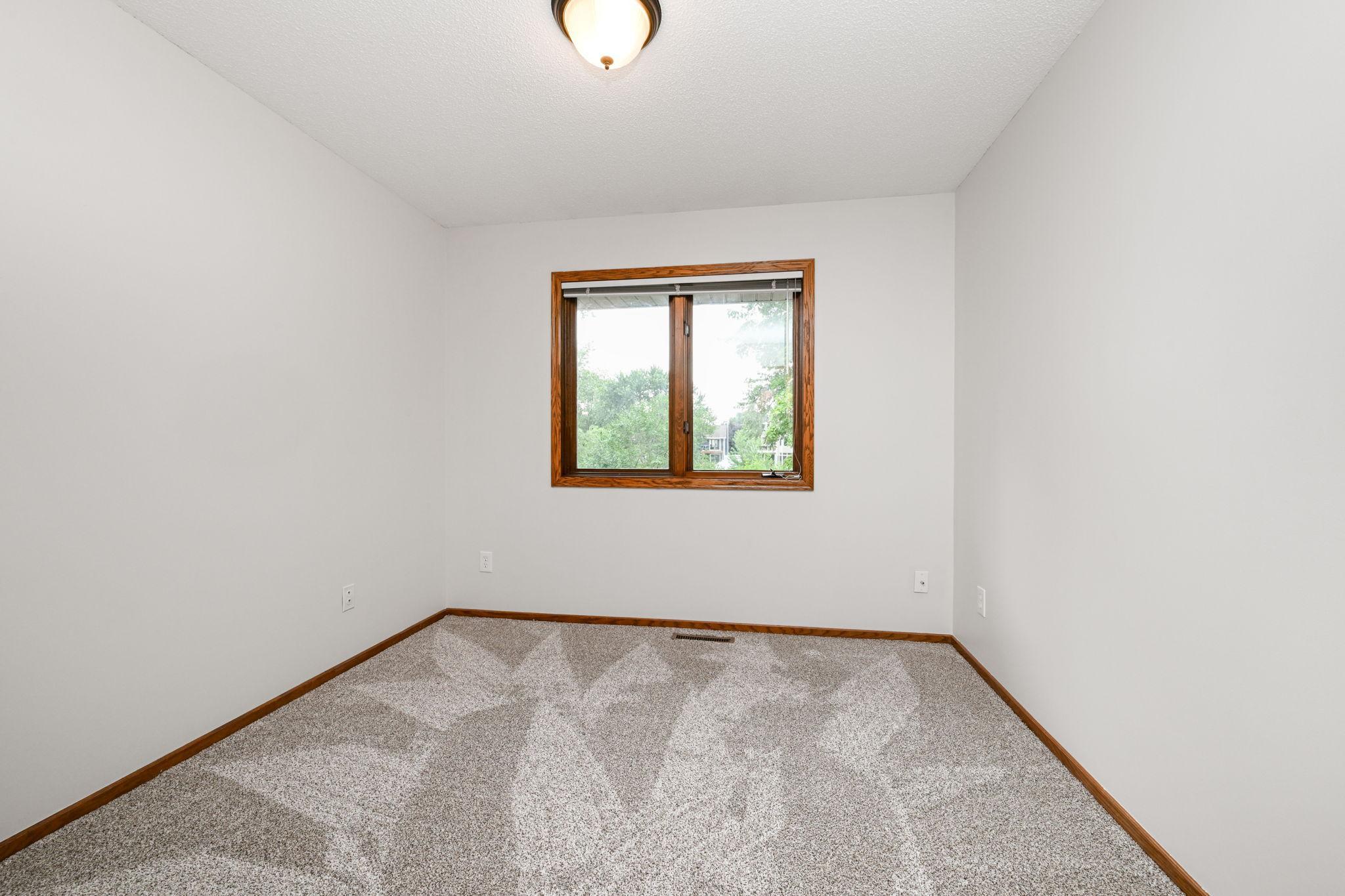 14624 Hanover Lane Property Photo 16