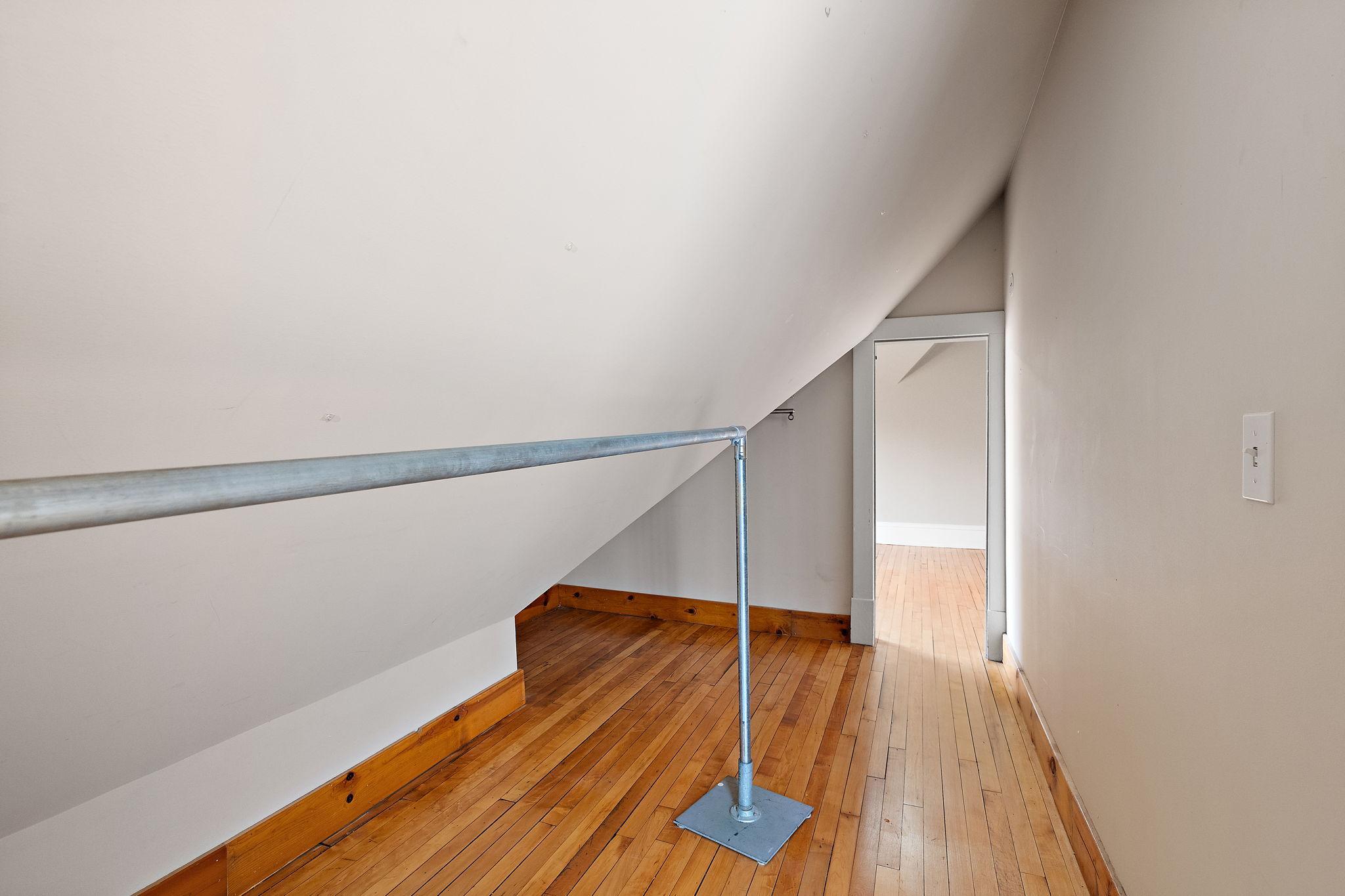 2428 Chicago Avenue 2 Property Photo 11