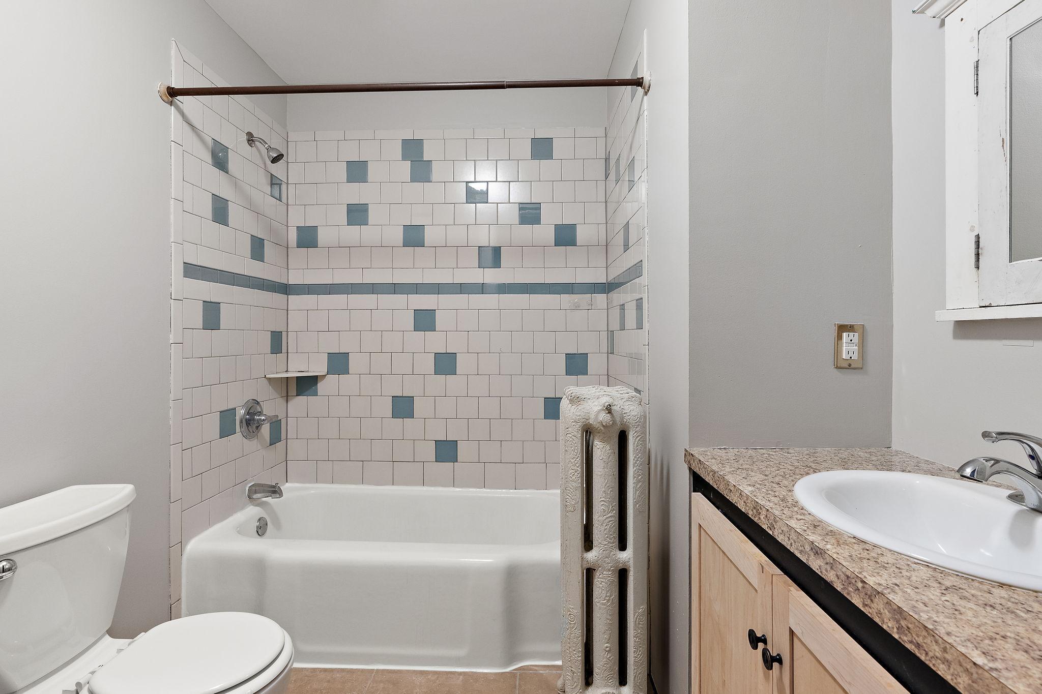 2428 Chicago Avenue 2 Property Photo 22